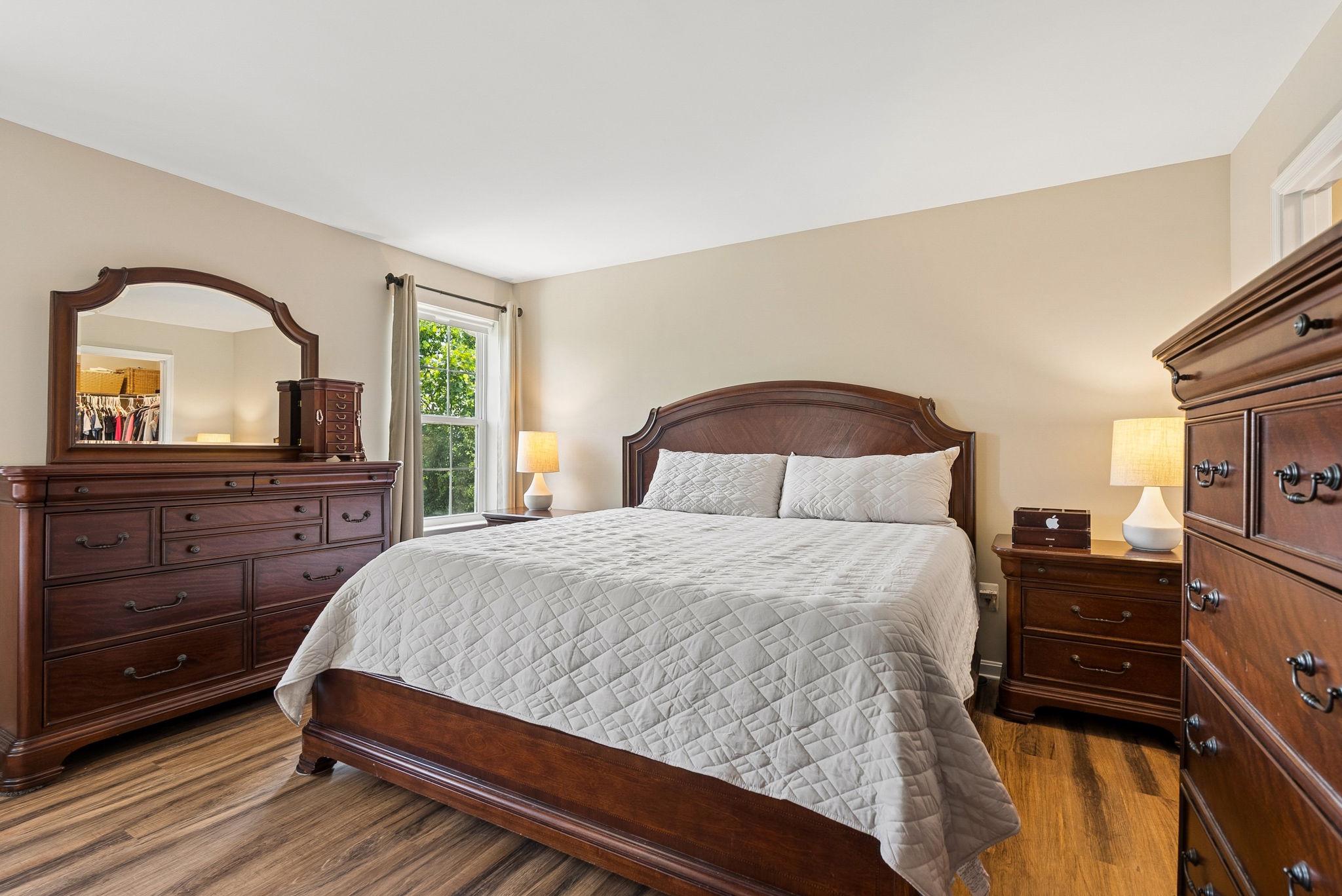 MONMOUTH MEADOWS - Residential