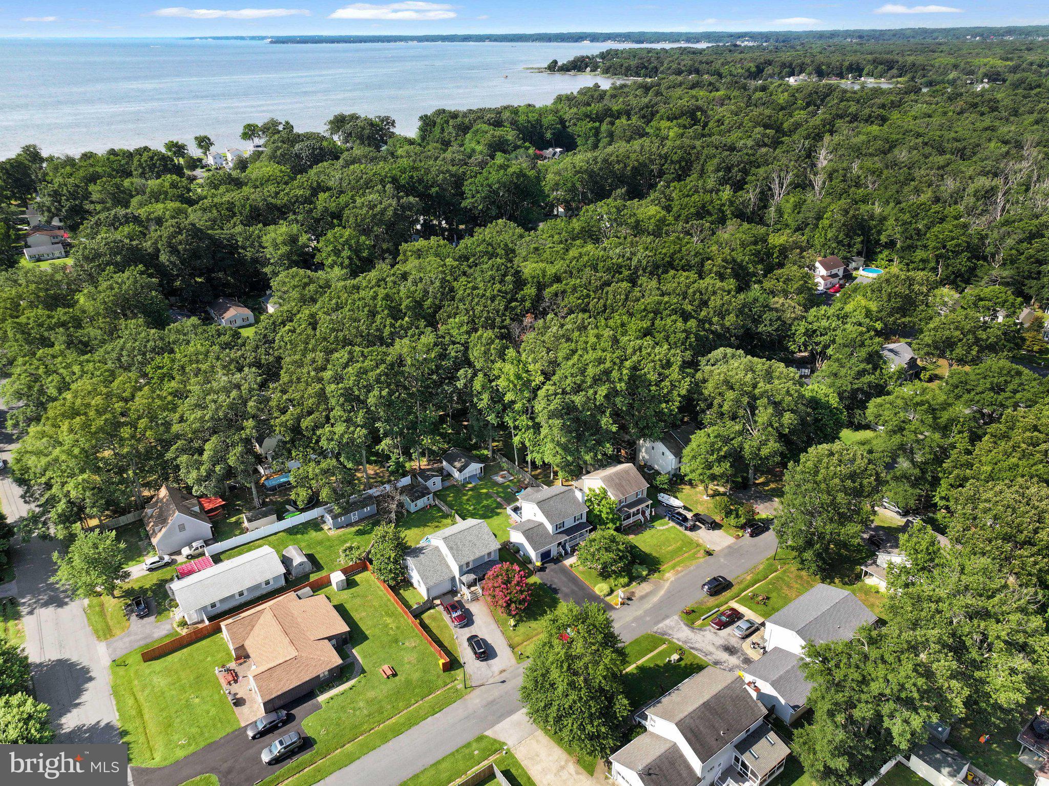 FRANKLIN MANOR BEACH - Residential