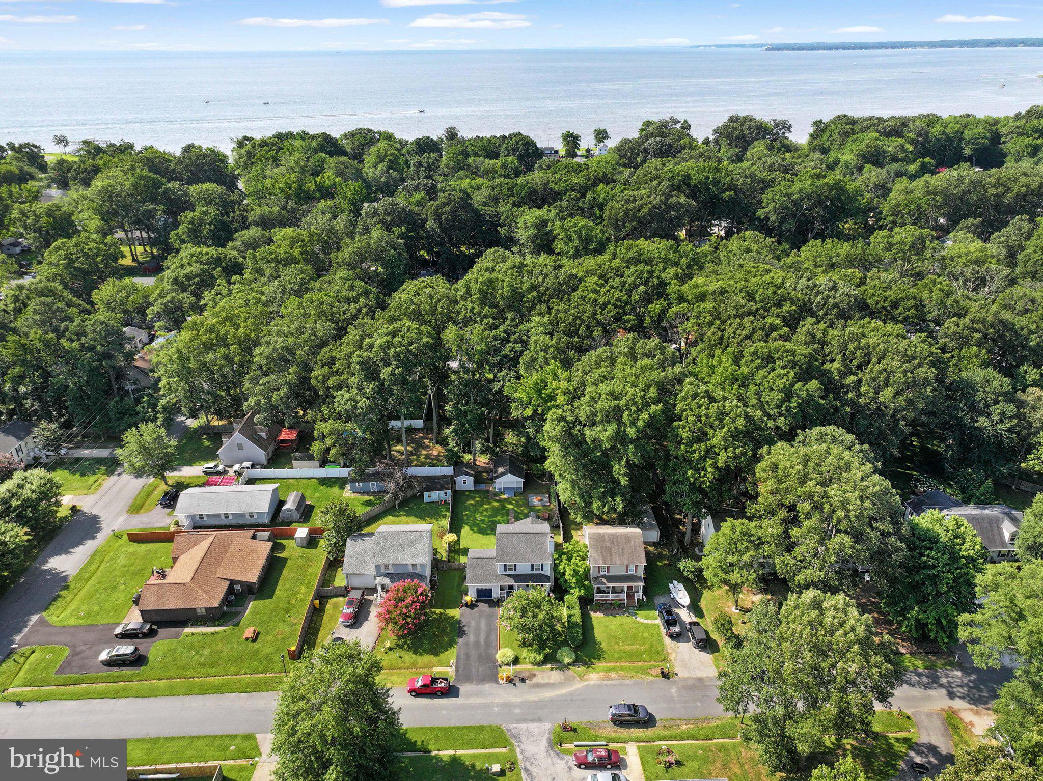 FRANKLIN MANOR BEACH - Residential
