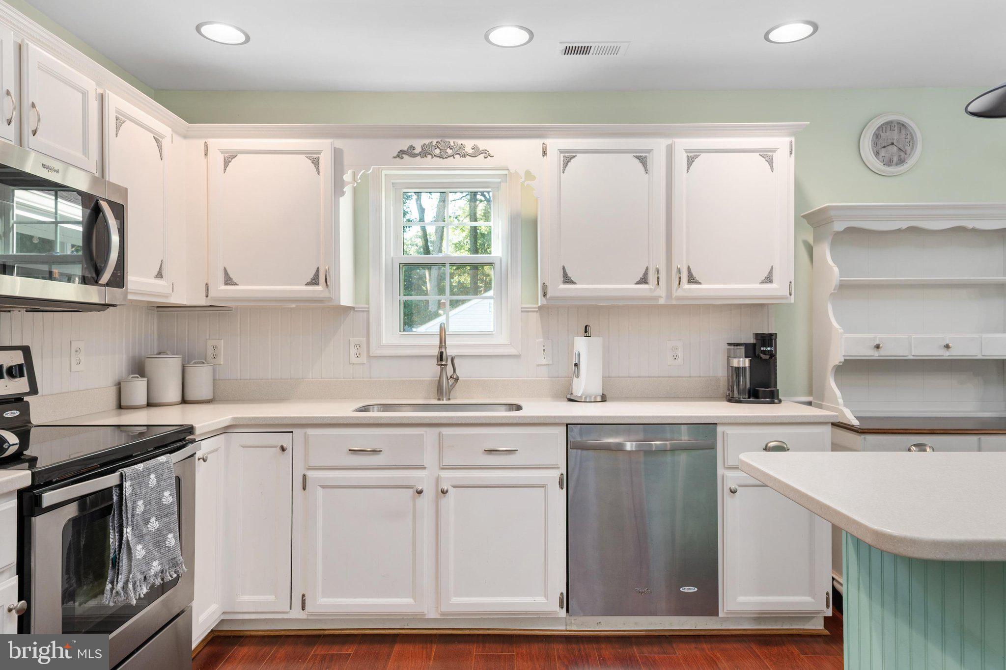 FRANKLIN MANOR BEACH - Residential