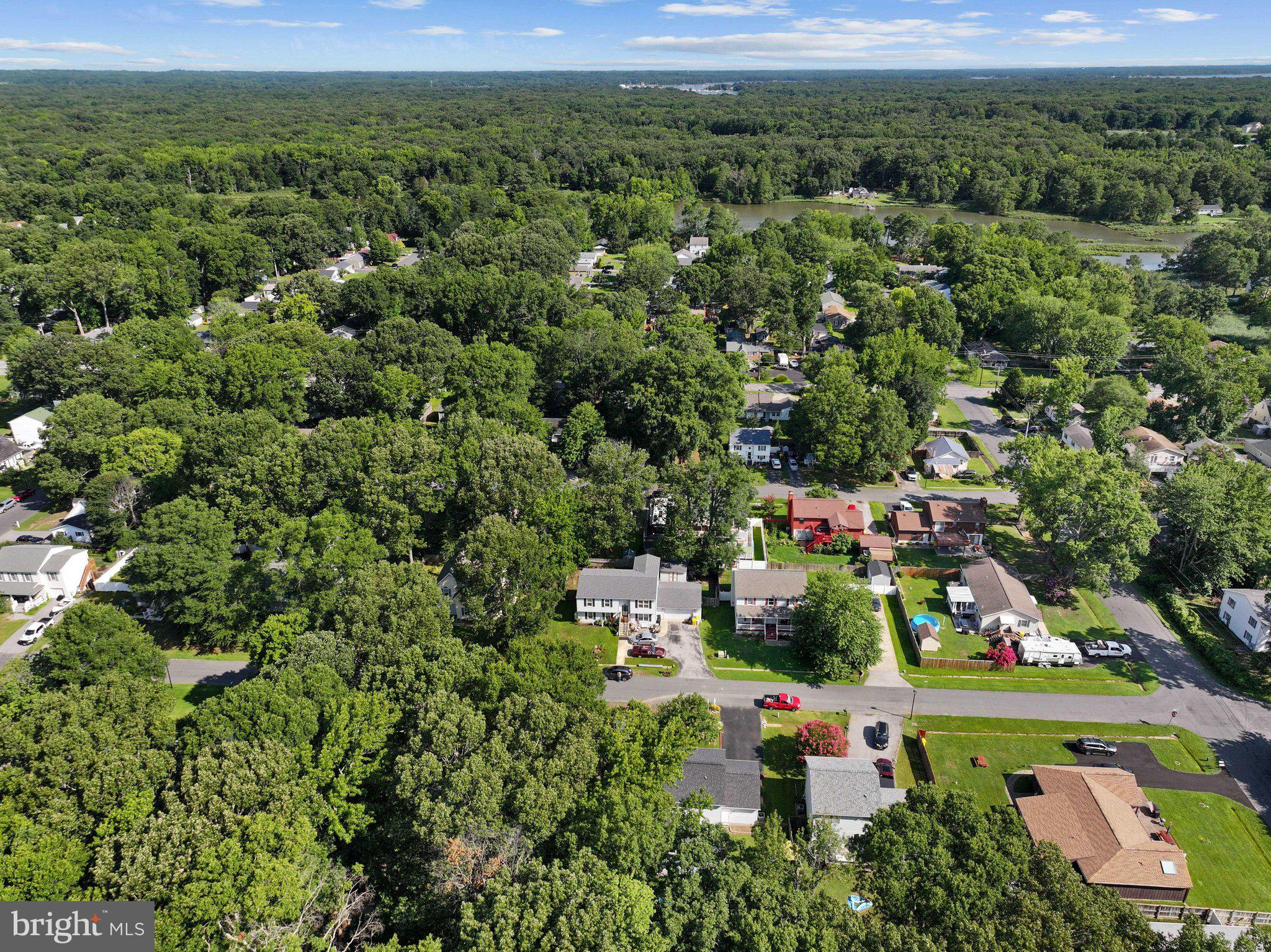 FRANKLIN MANOR BEACH - Residential