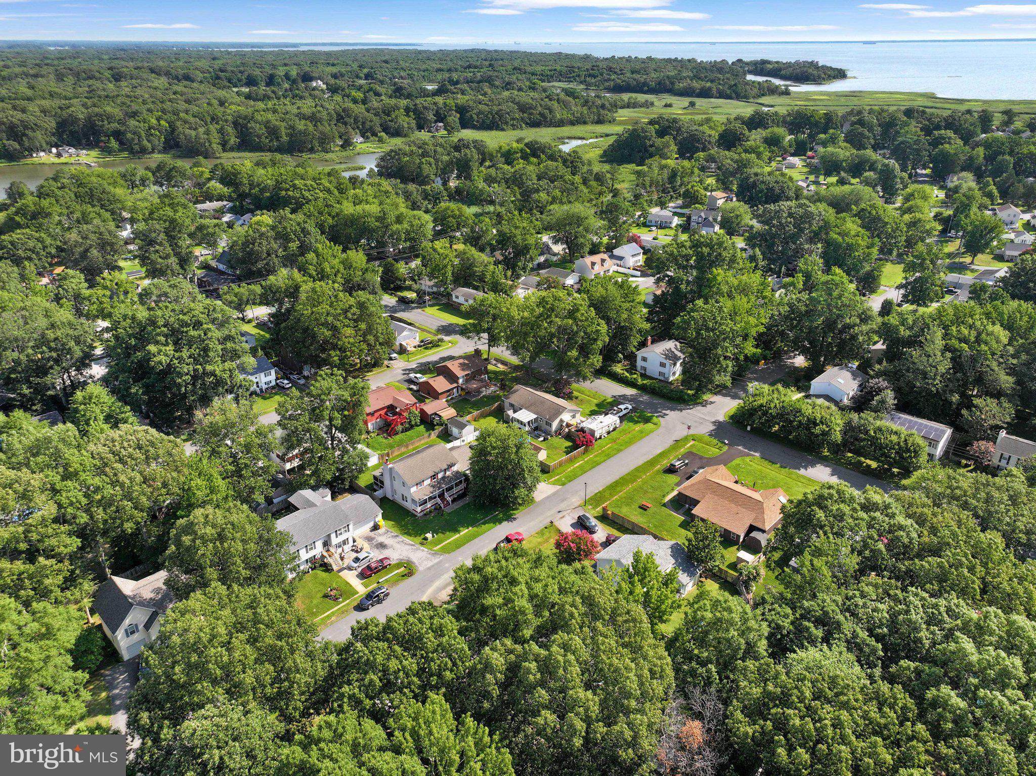 FRANKLIN MANOR BEACH - Residential