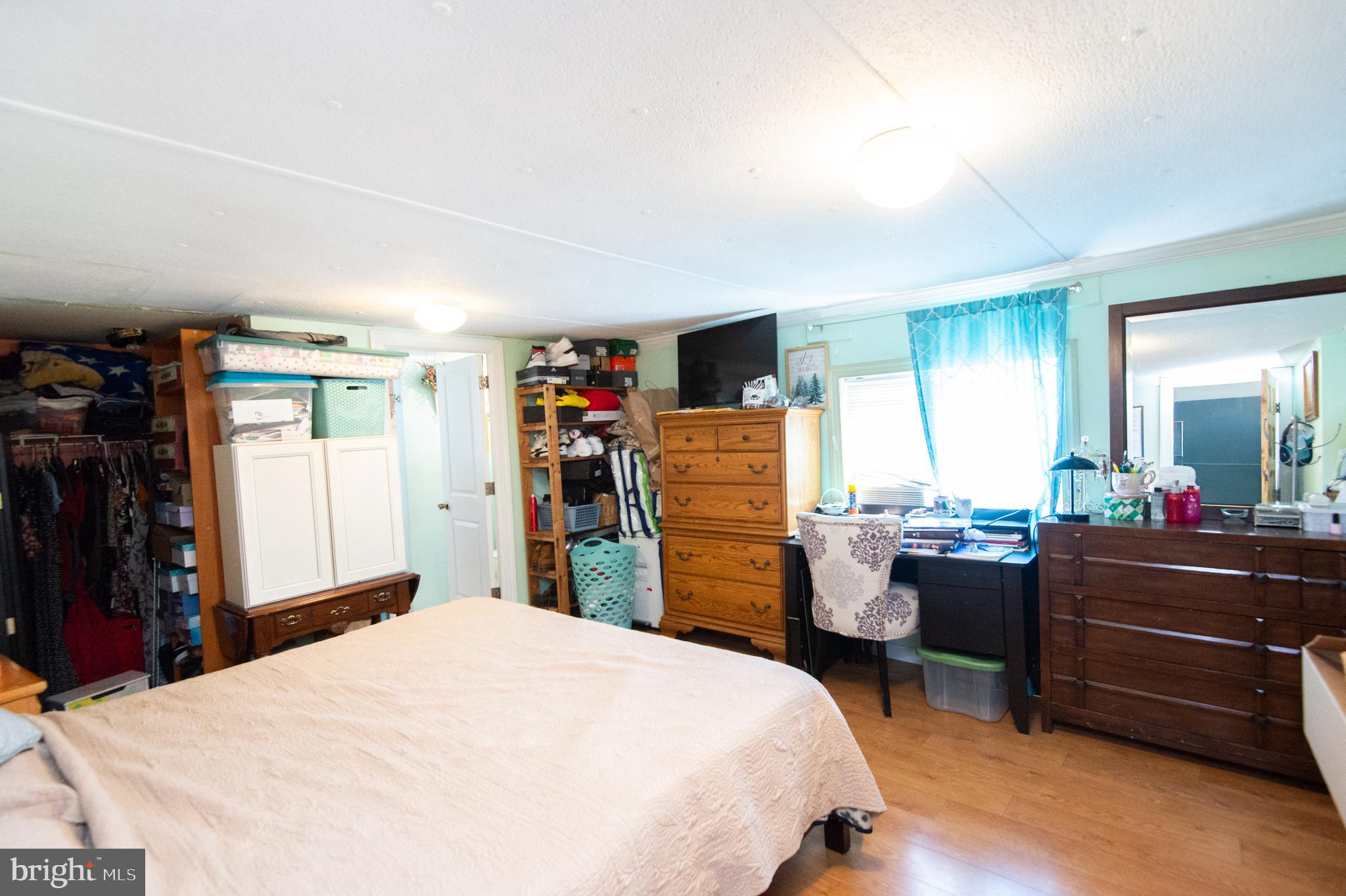 TALL PINES MHP - Residential
