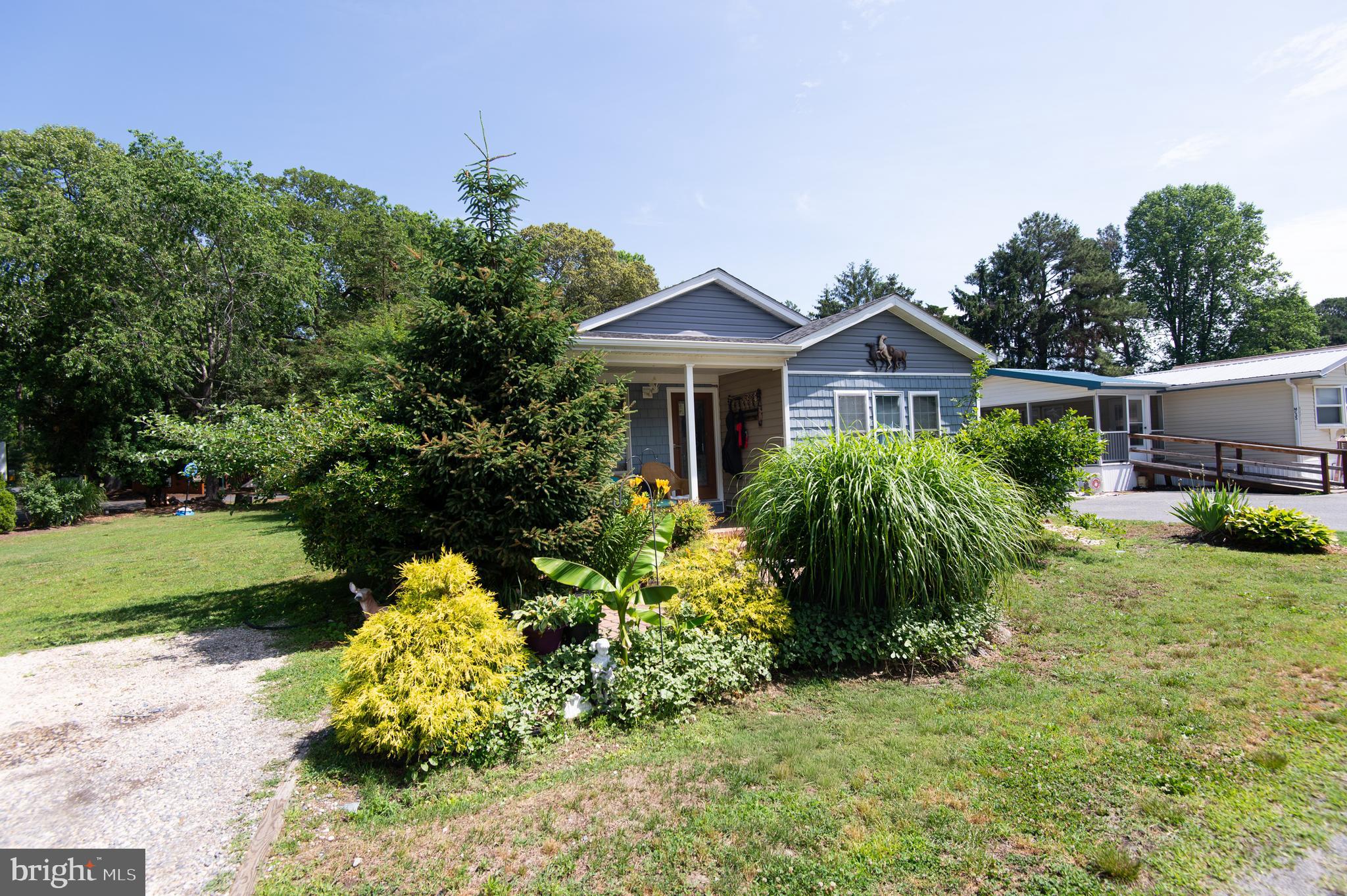 TALL PINES MHP - Residential