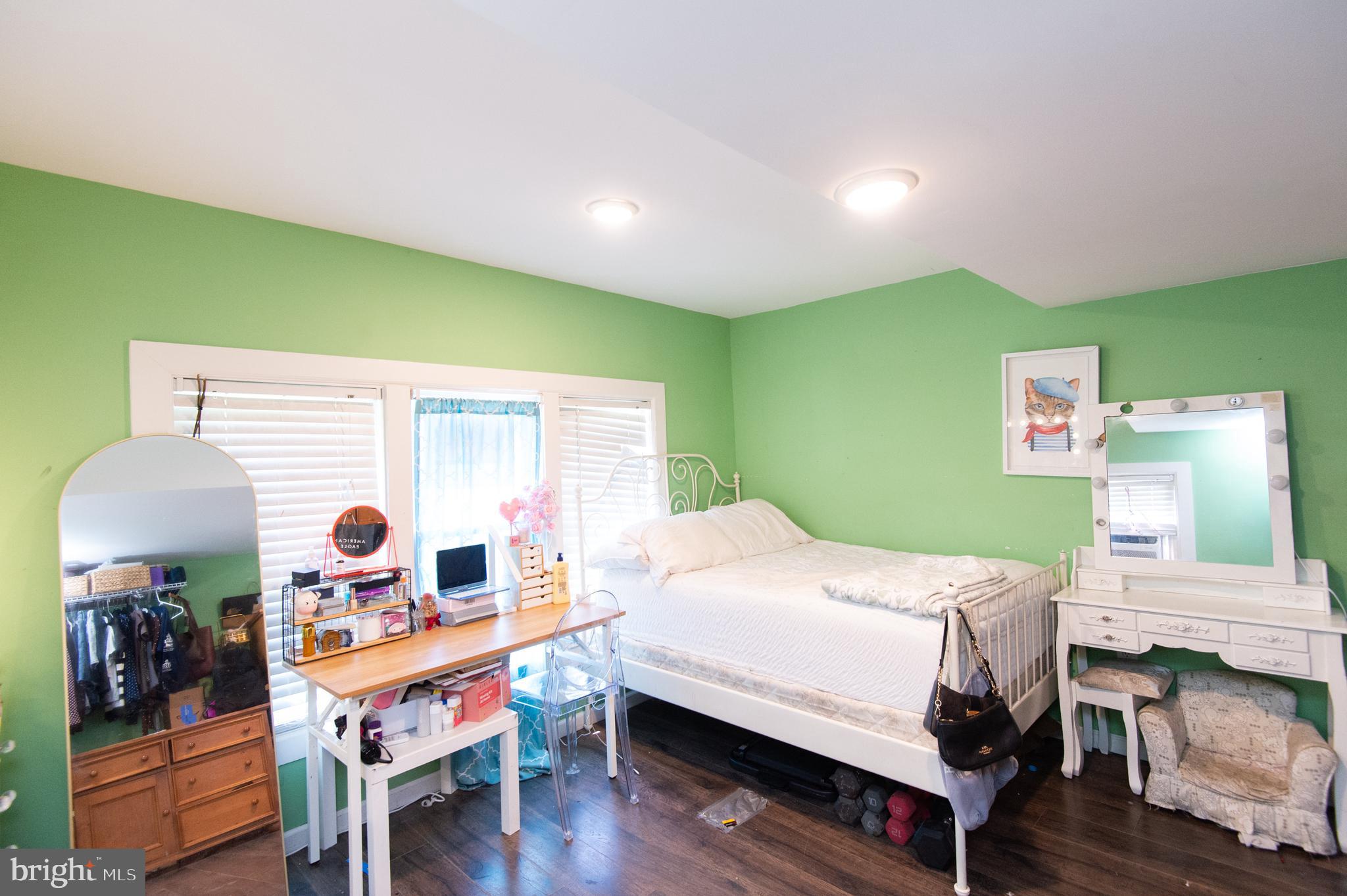 TALL PINES MHP - Residential