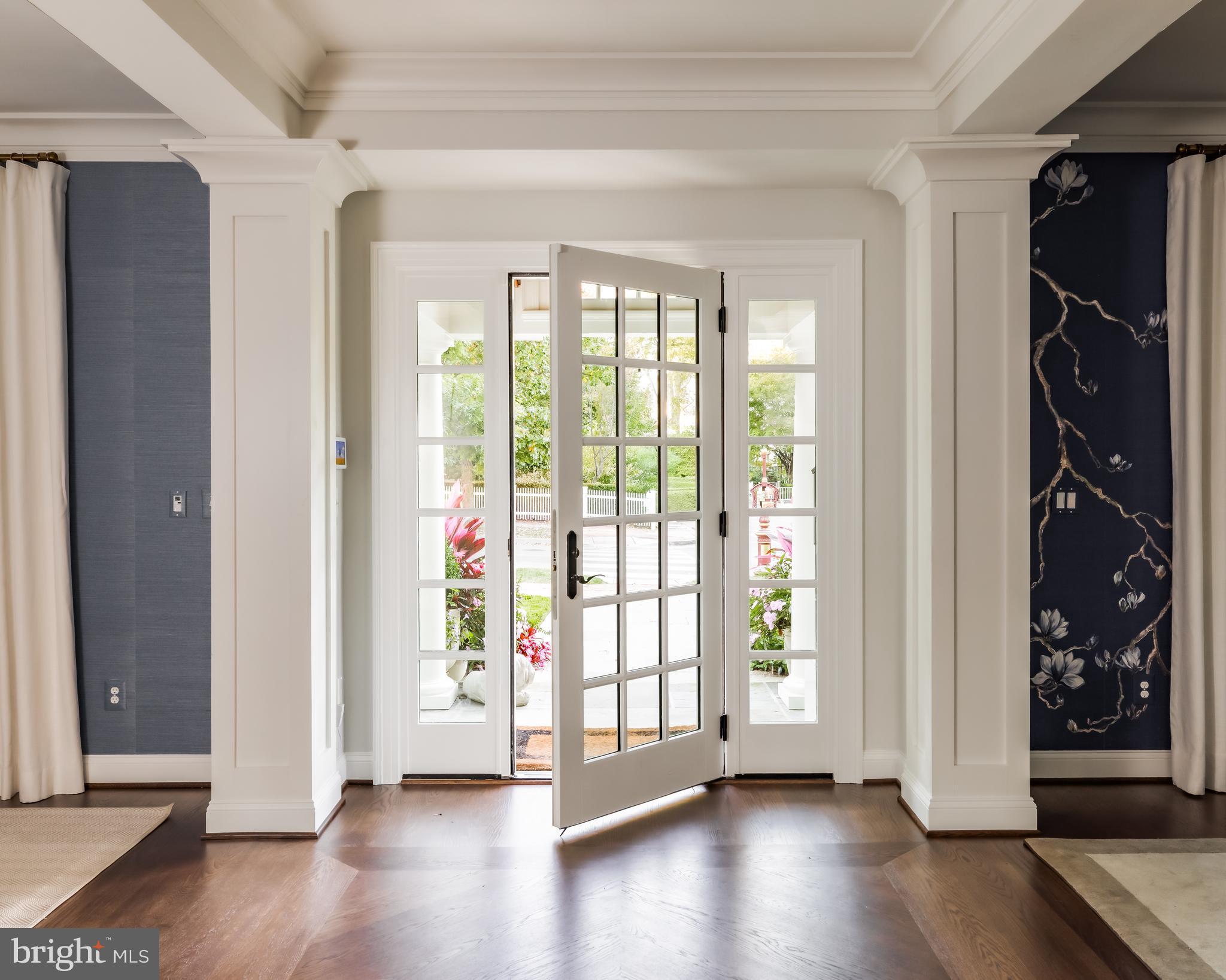 CLEVELAND PARK - Residential