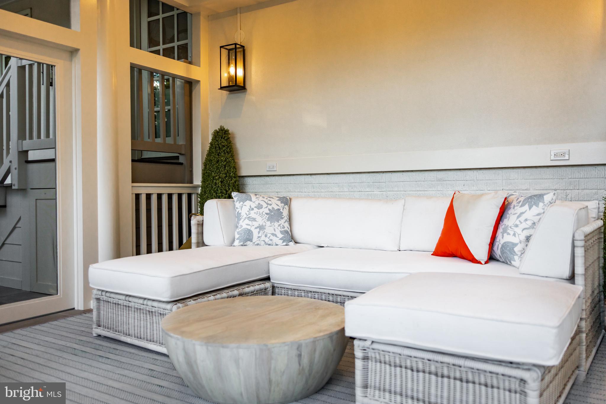 CLEVELAND PARK - Residential