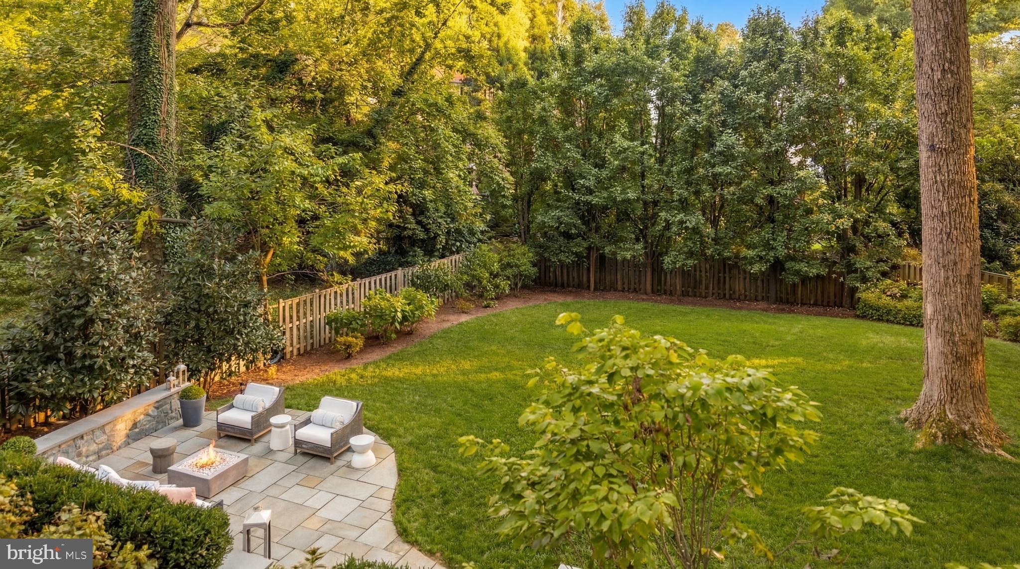 CLEVELAND PARK - Residential