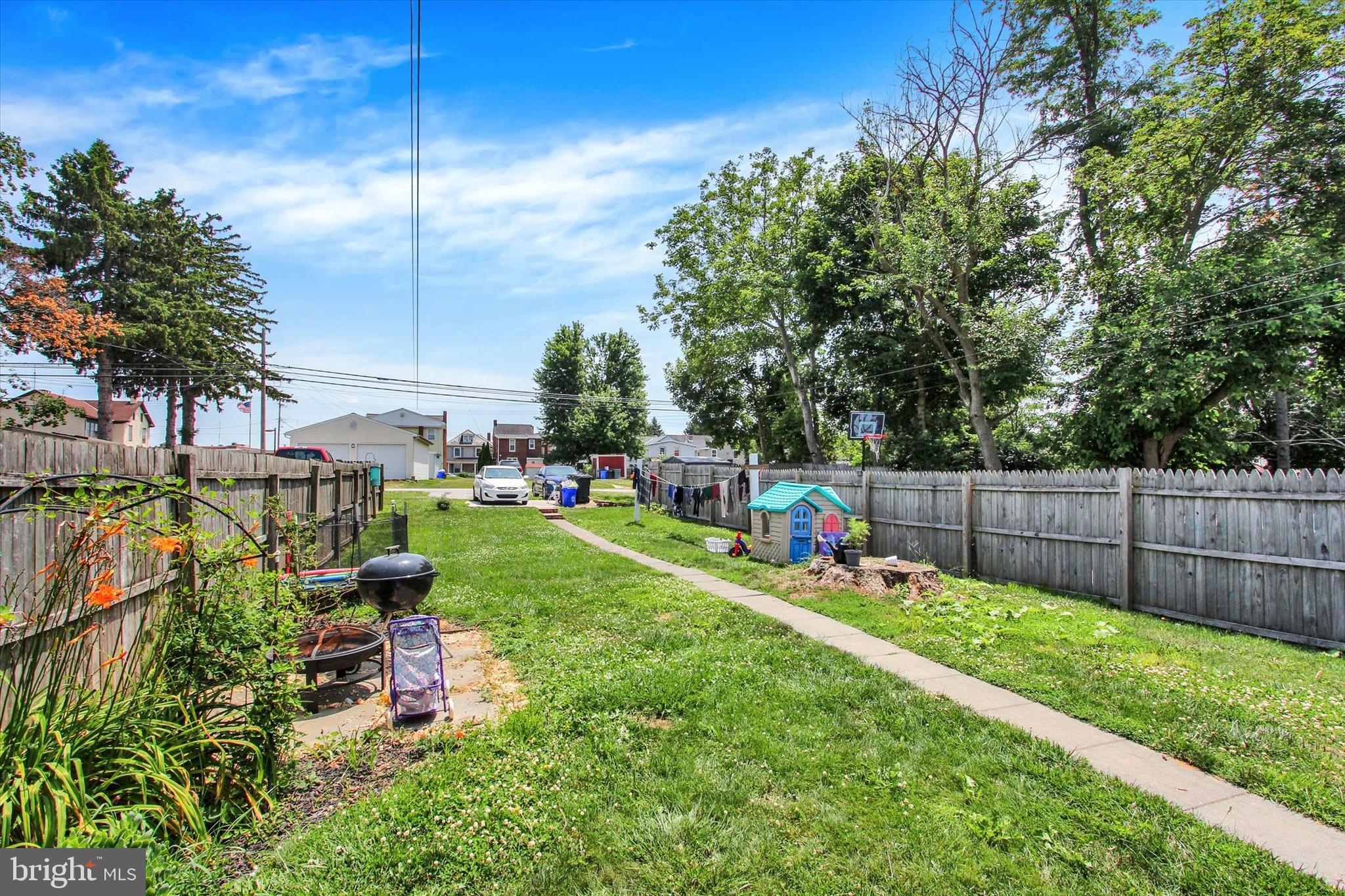 MCSHERRYSTOWN - Residential