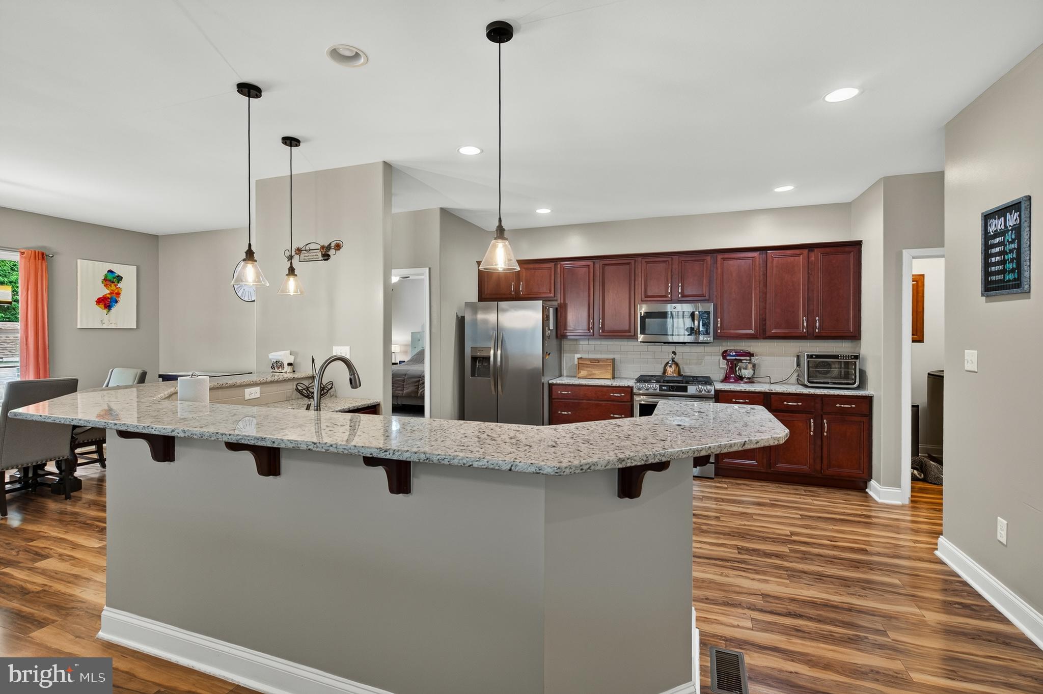WOODS EDGE - Residential