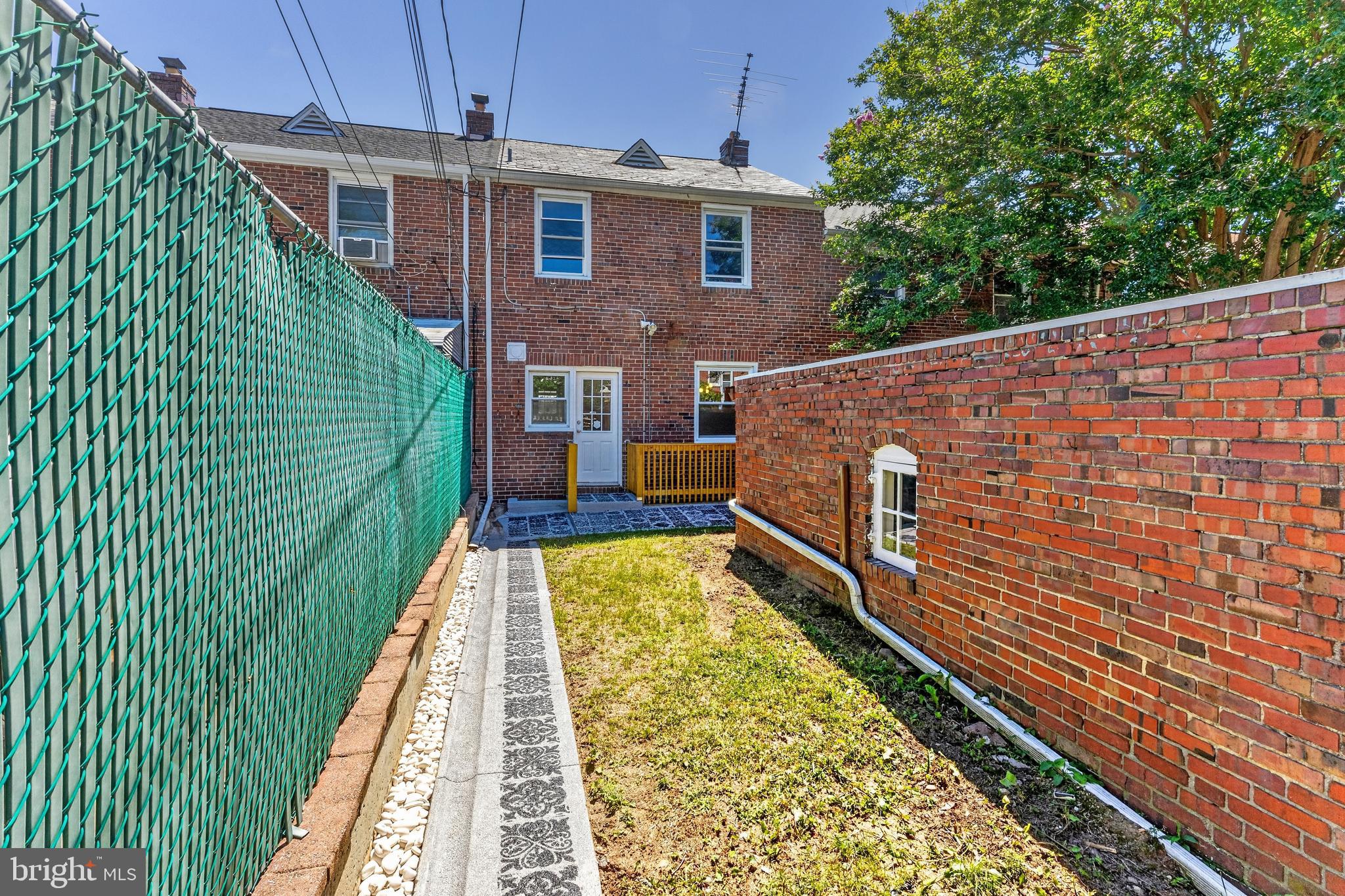 EDNOR GARDENS HISTORIC DISTRICT - Residential