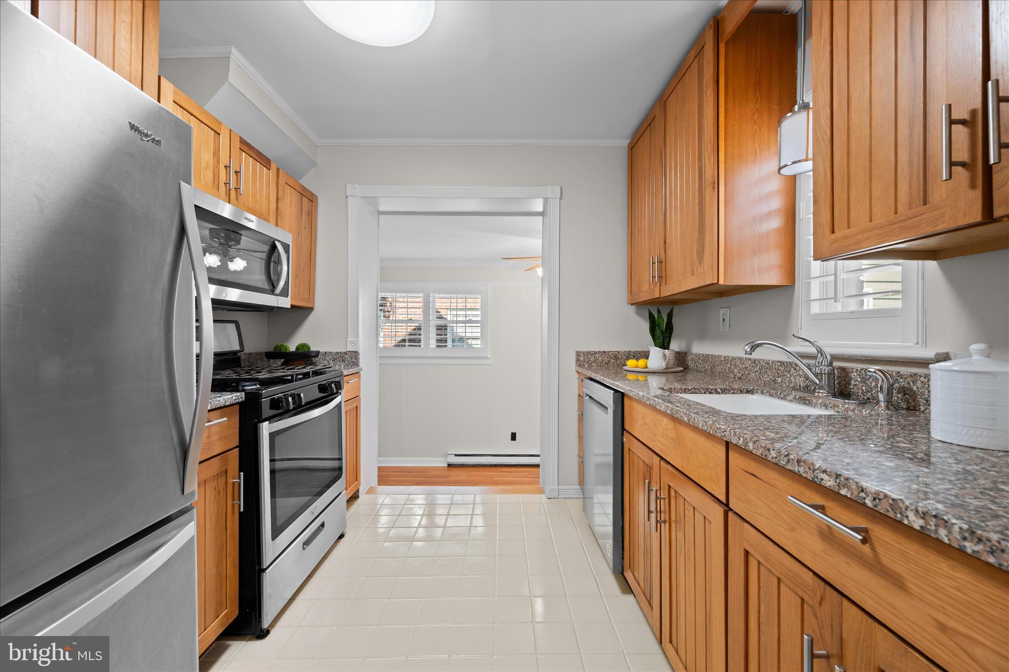 WOODSIDE KNOLLS - Residential