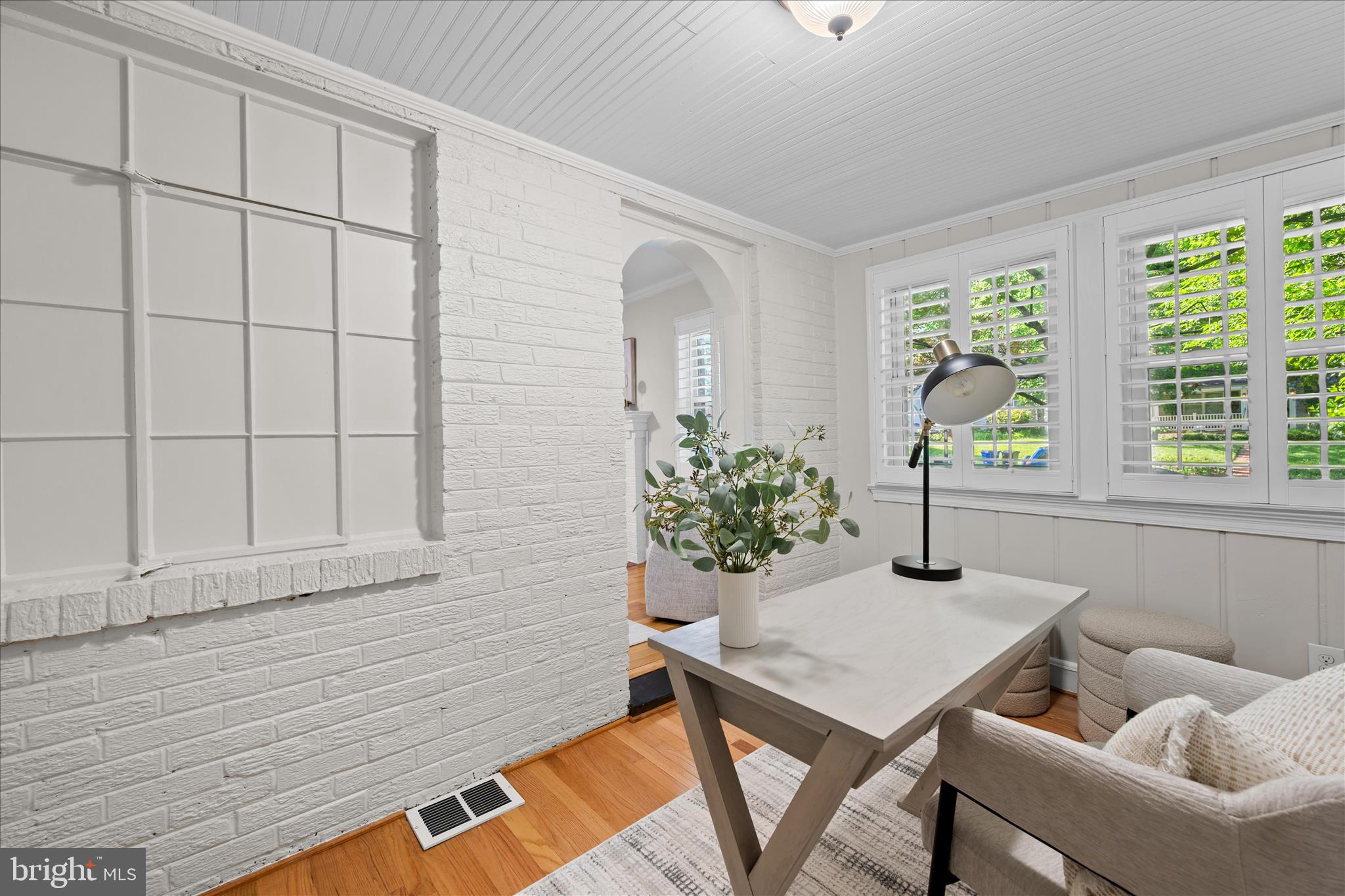 WOODSIDE KNOLLS - Residential