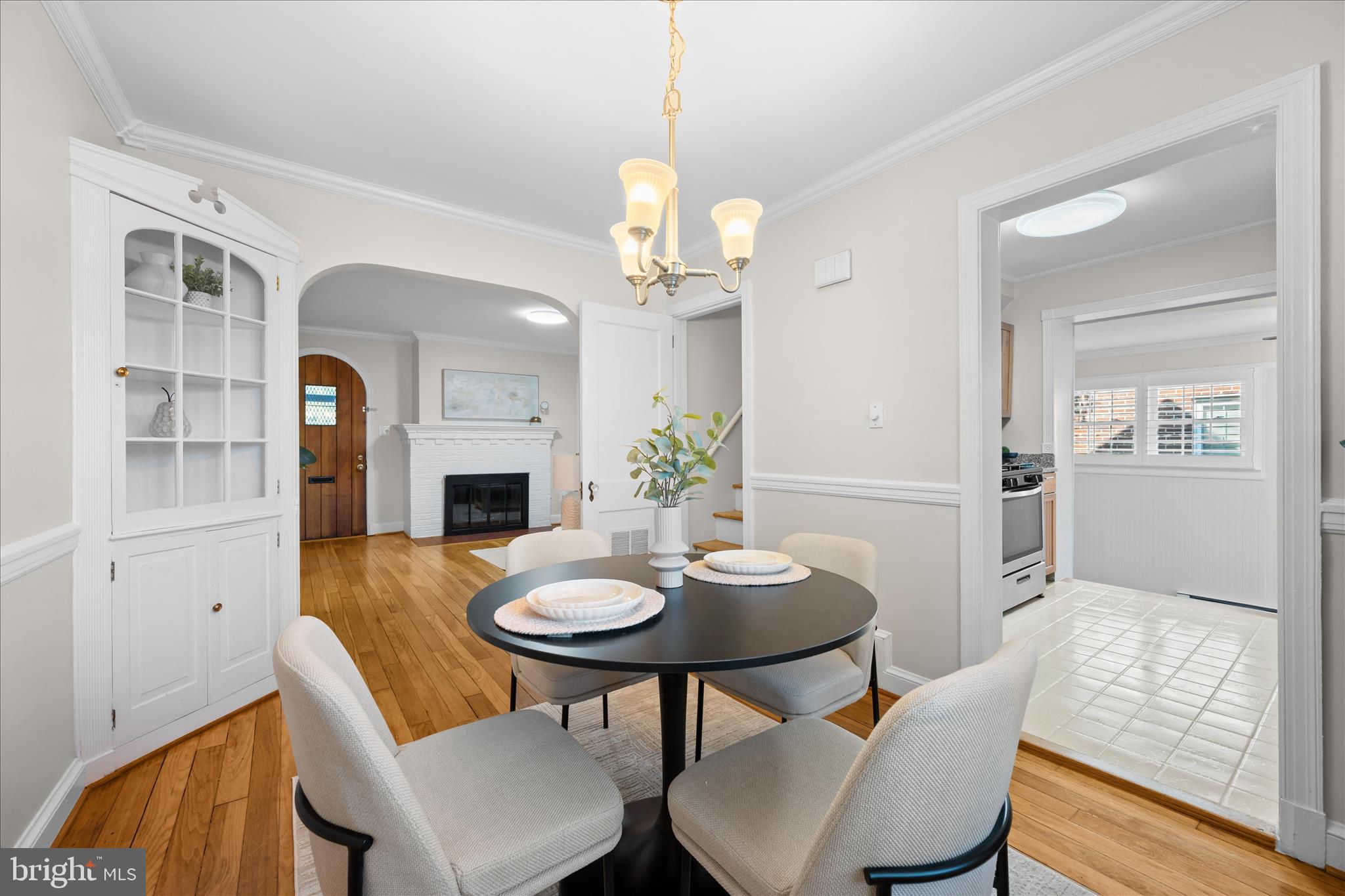 WOODSIDE KNOLLS - Residential