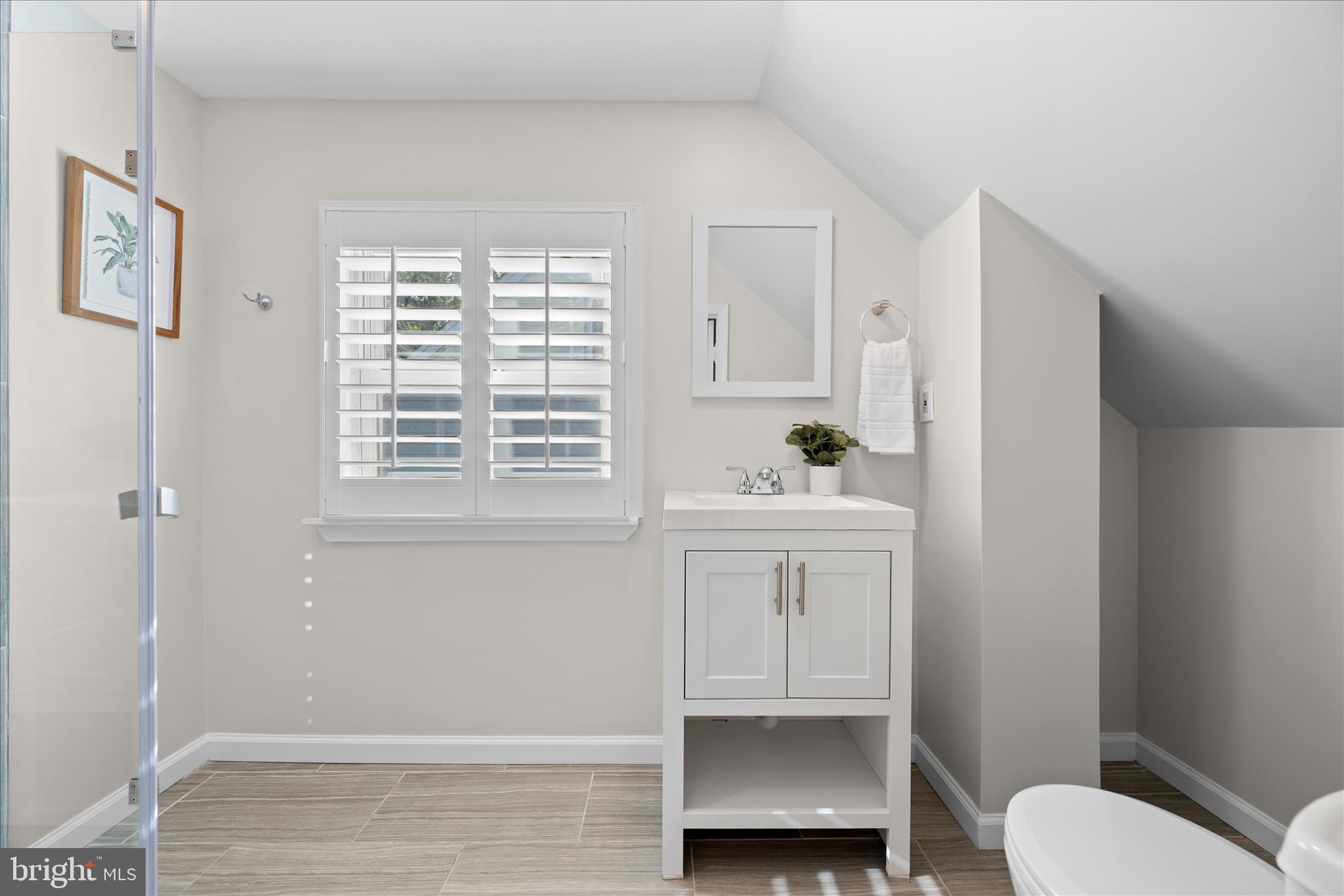 WOODSIDE KNOLLS - Residential