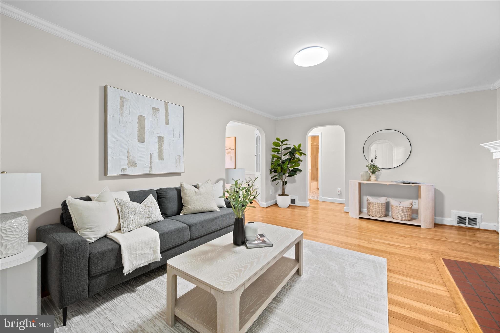 WOODSIDE KNOLLS - Residential
