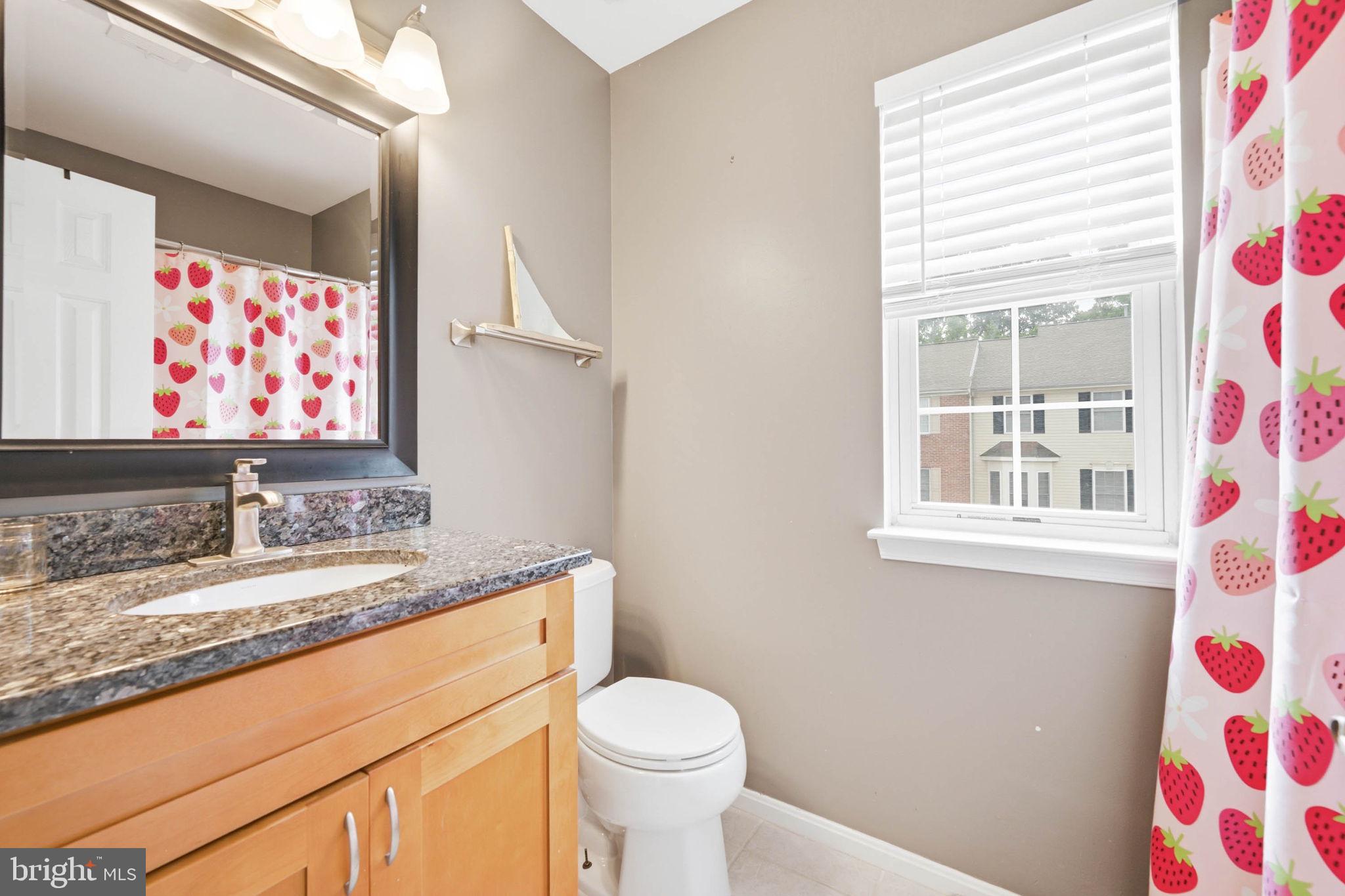 RIVER OAKS - Residential