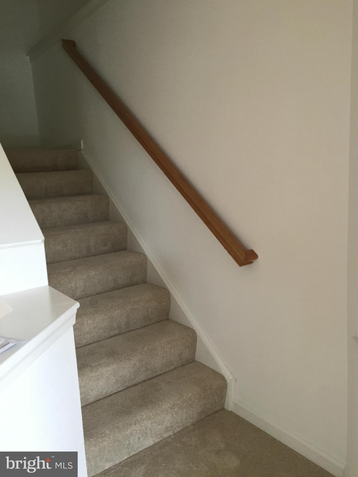 IRWINS CHOICE - Residential Lease