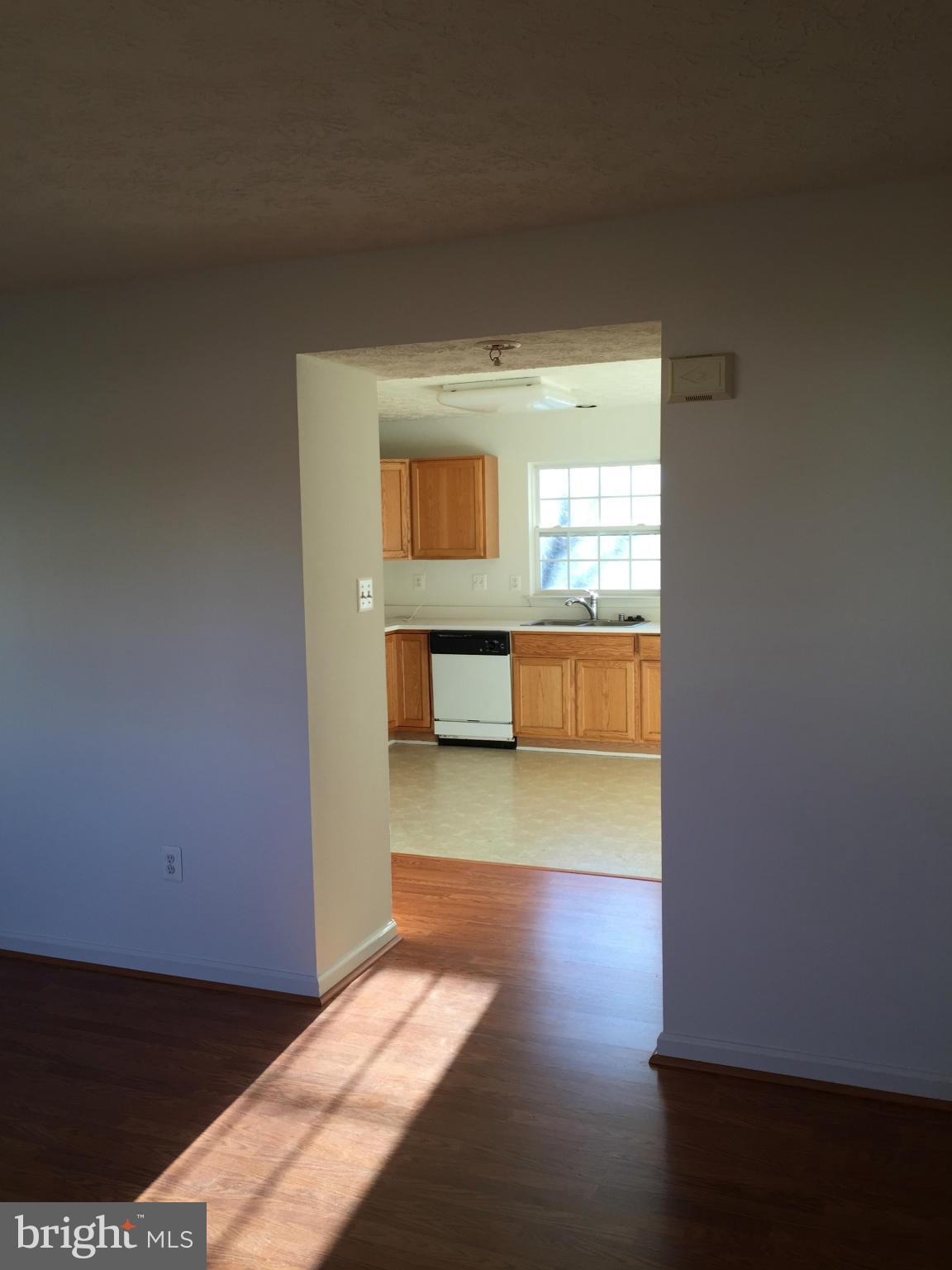 IRWINS CHOICE - Residential Lease