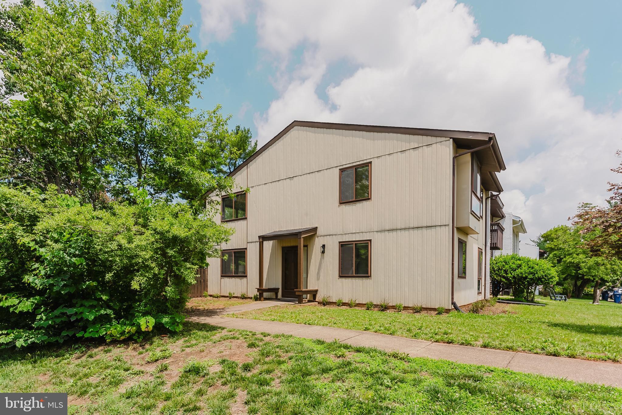 SUGARLAND RUN - Residential