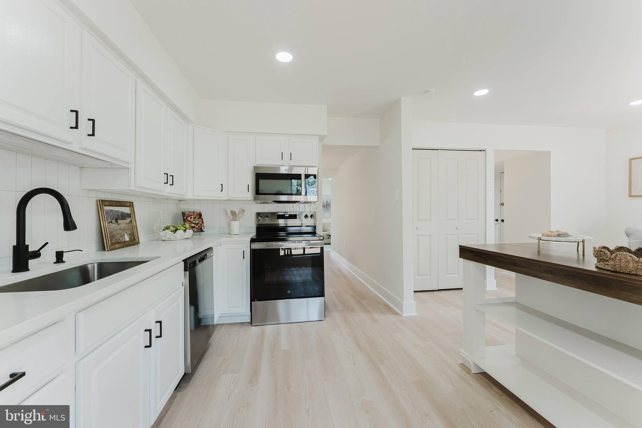 SUGARLAND RUN - Residential