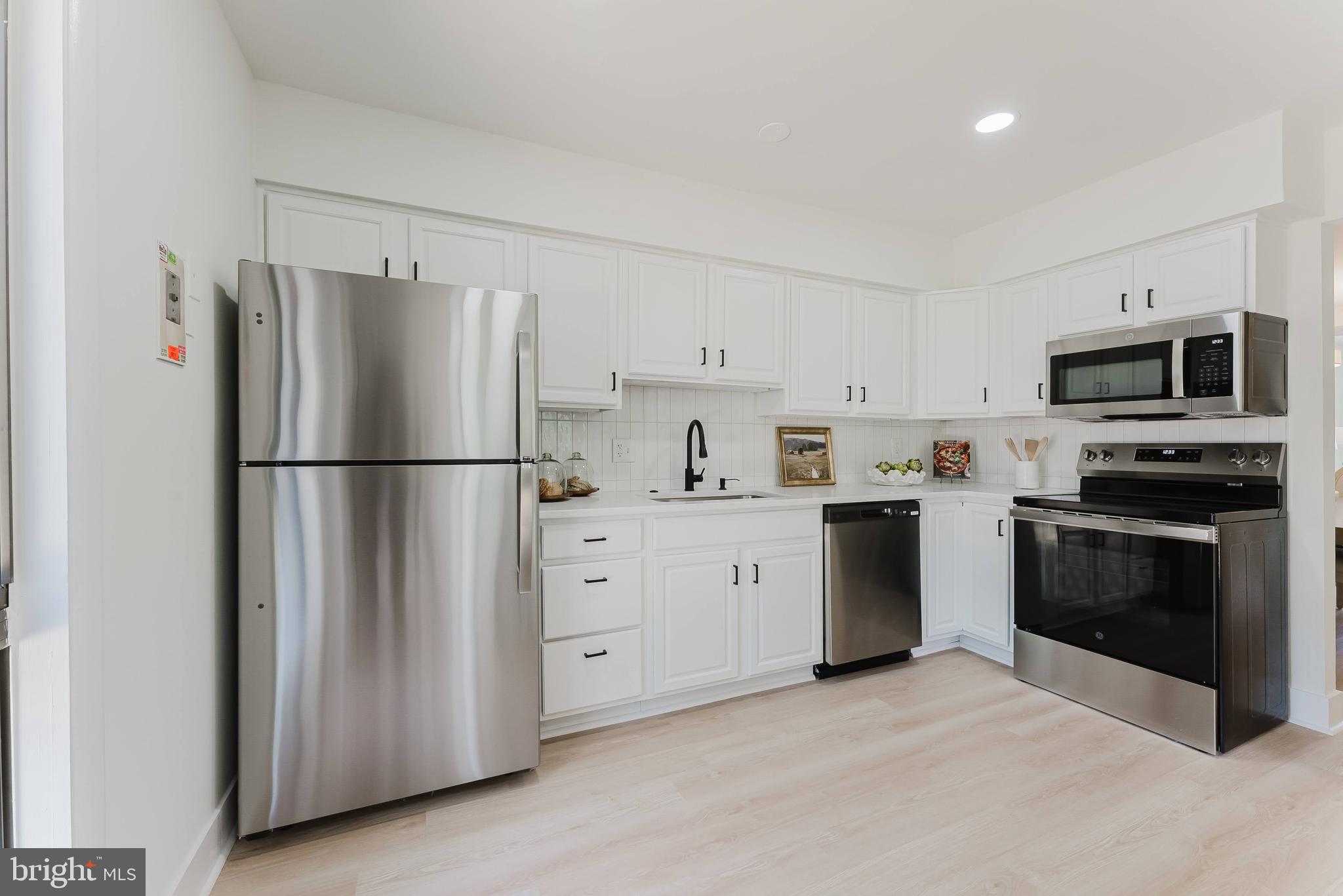 SUGARLAND RUN - Residential