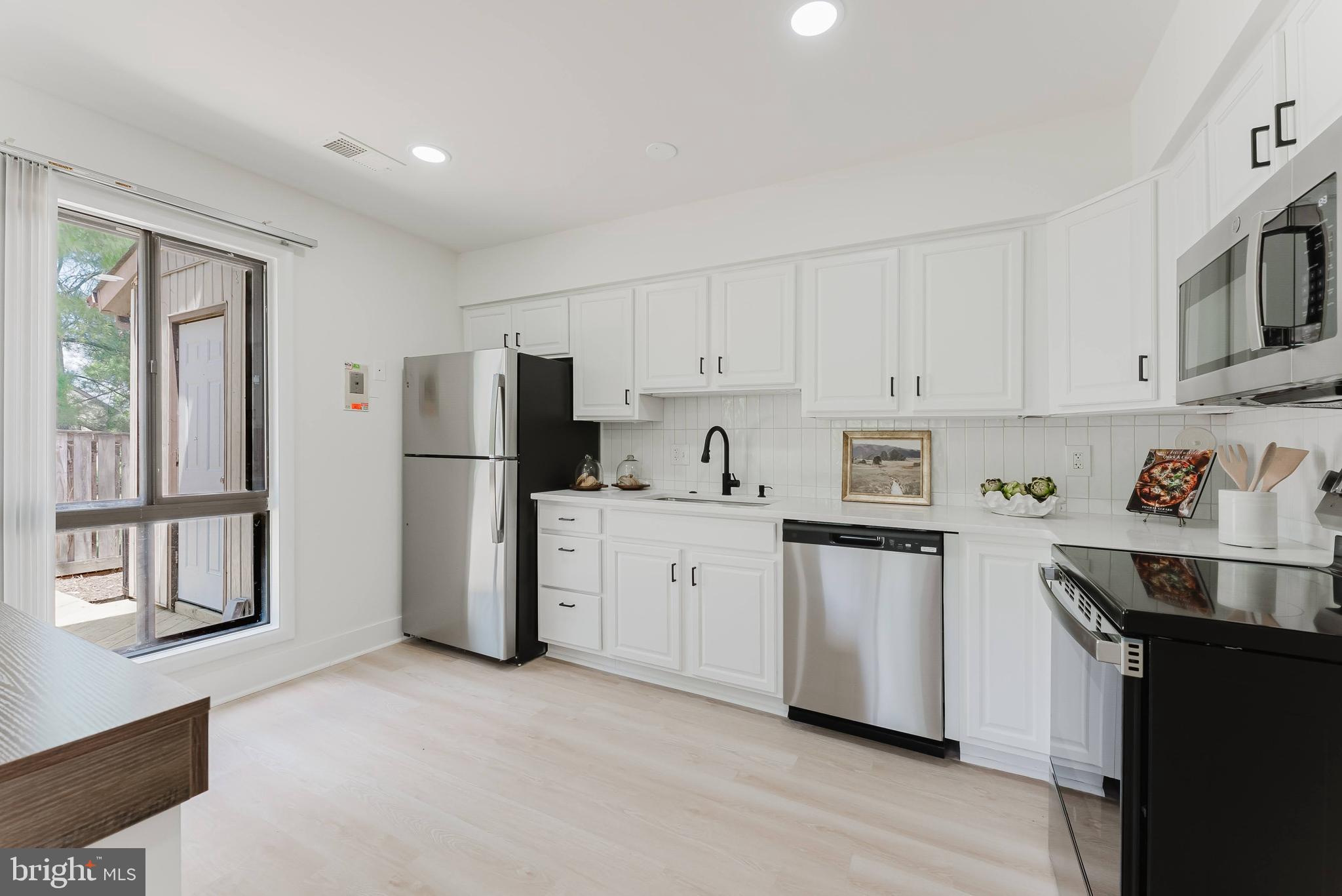 SUGARLAND RUN - Residential