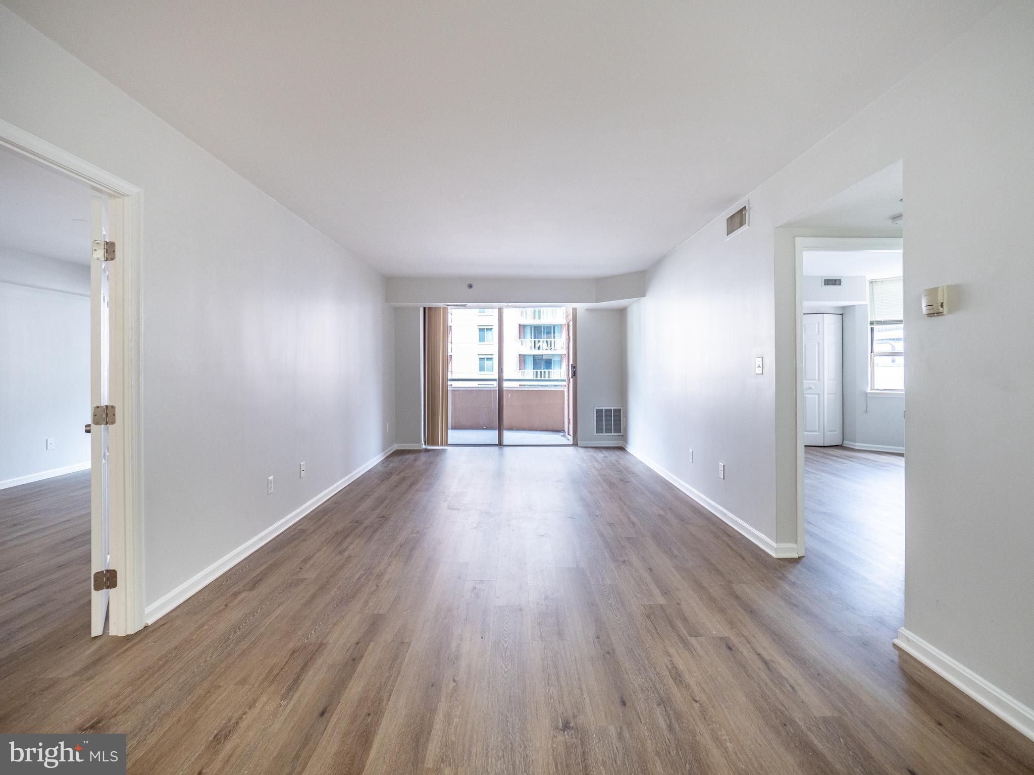 THE CHRISTOPHER - Residential