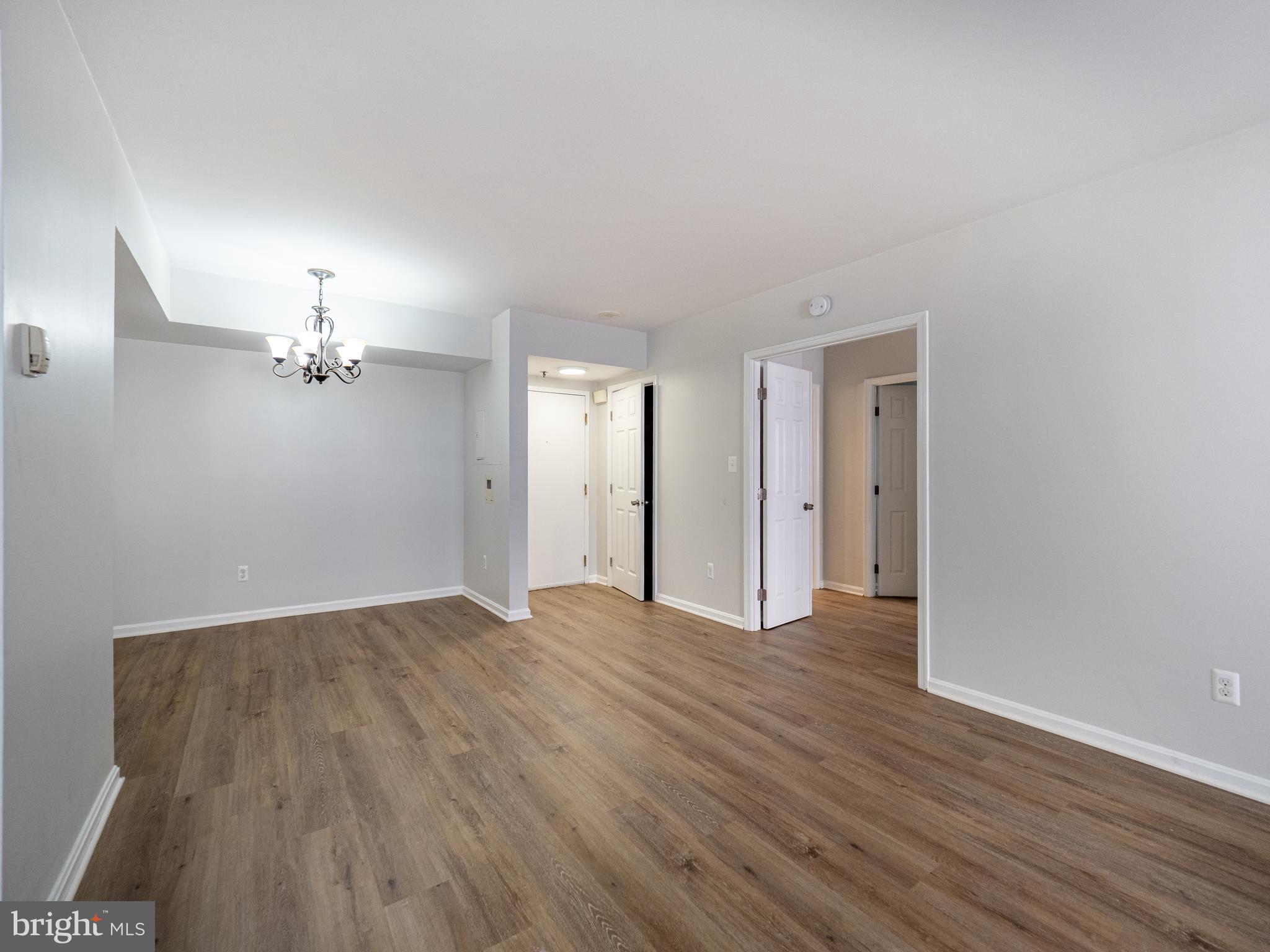THE CHRISTOPHER - Residential