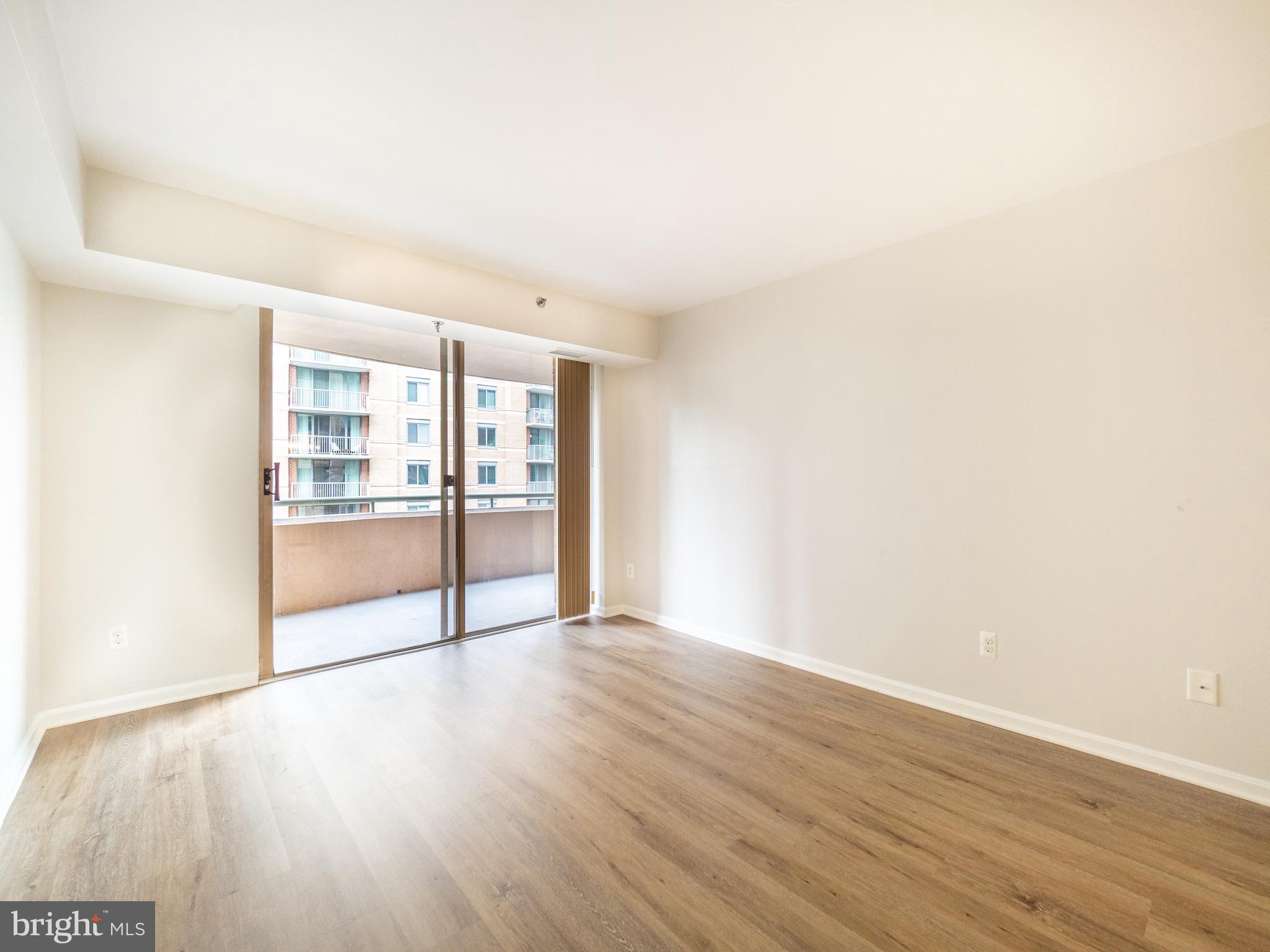 THE CHRISTOPHER - Residential