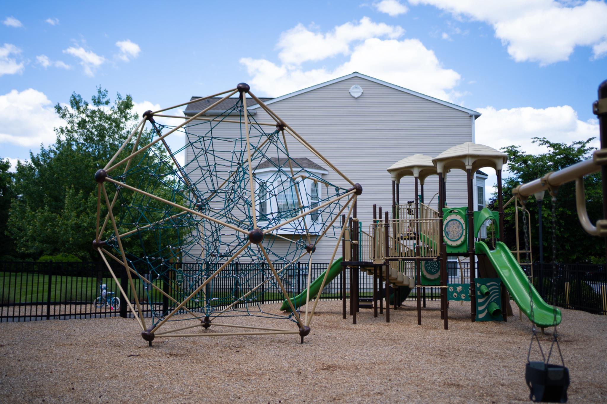 LONGFORD CROSSING - Residential