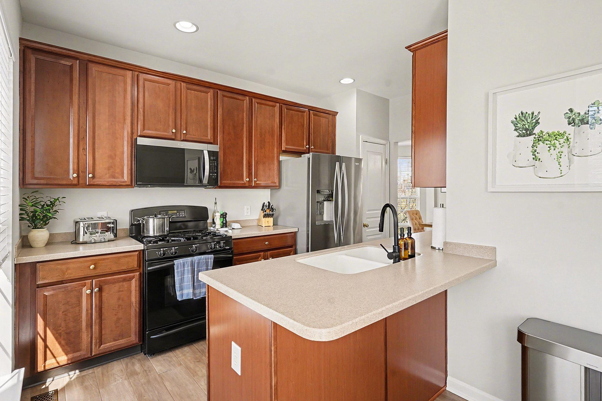 LONGFORD CROSSING - Residential