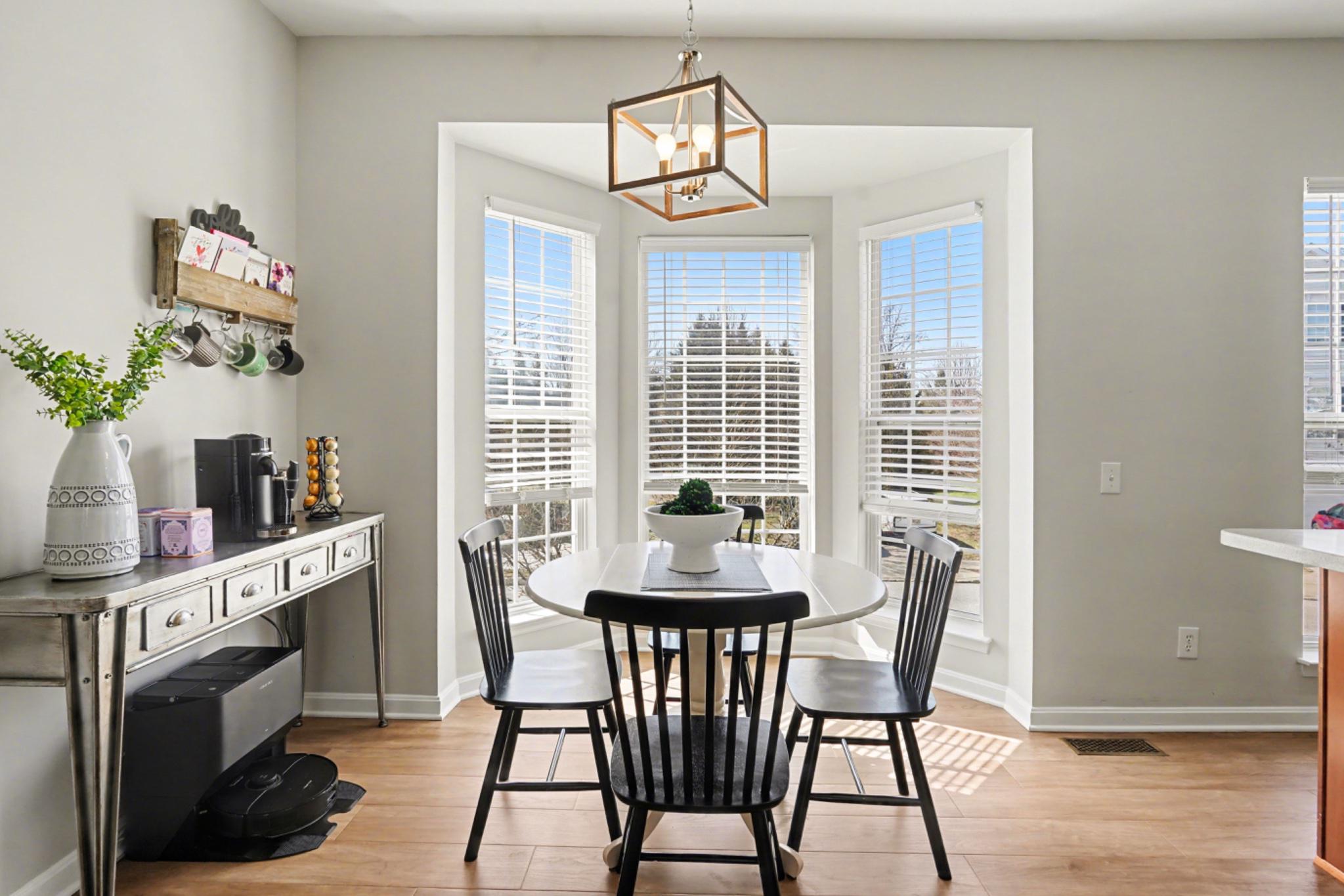 LONGFORD CROSSING - Residential