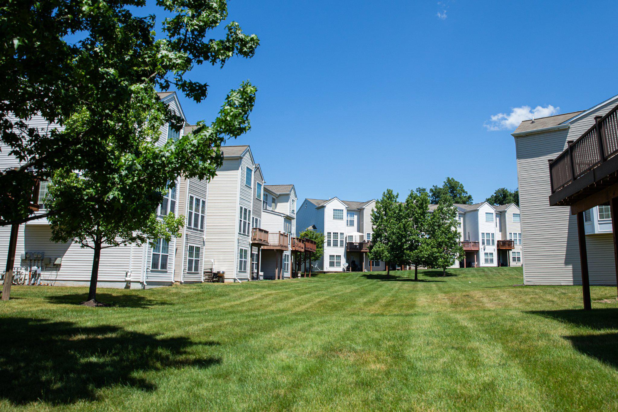 LONGFORD CROSSING - Residential