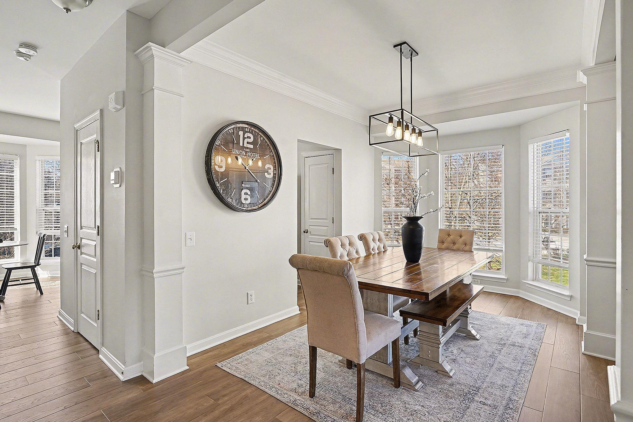 LONGFORD CROSSING - Residential