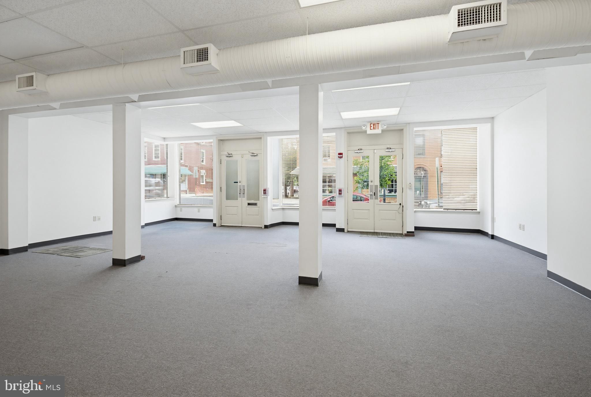 CENTRAL BUSINESS DISTRICT - Commercial Sale