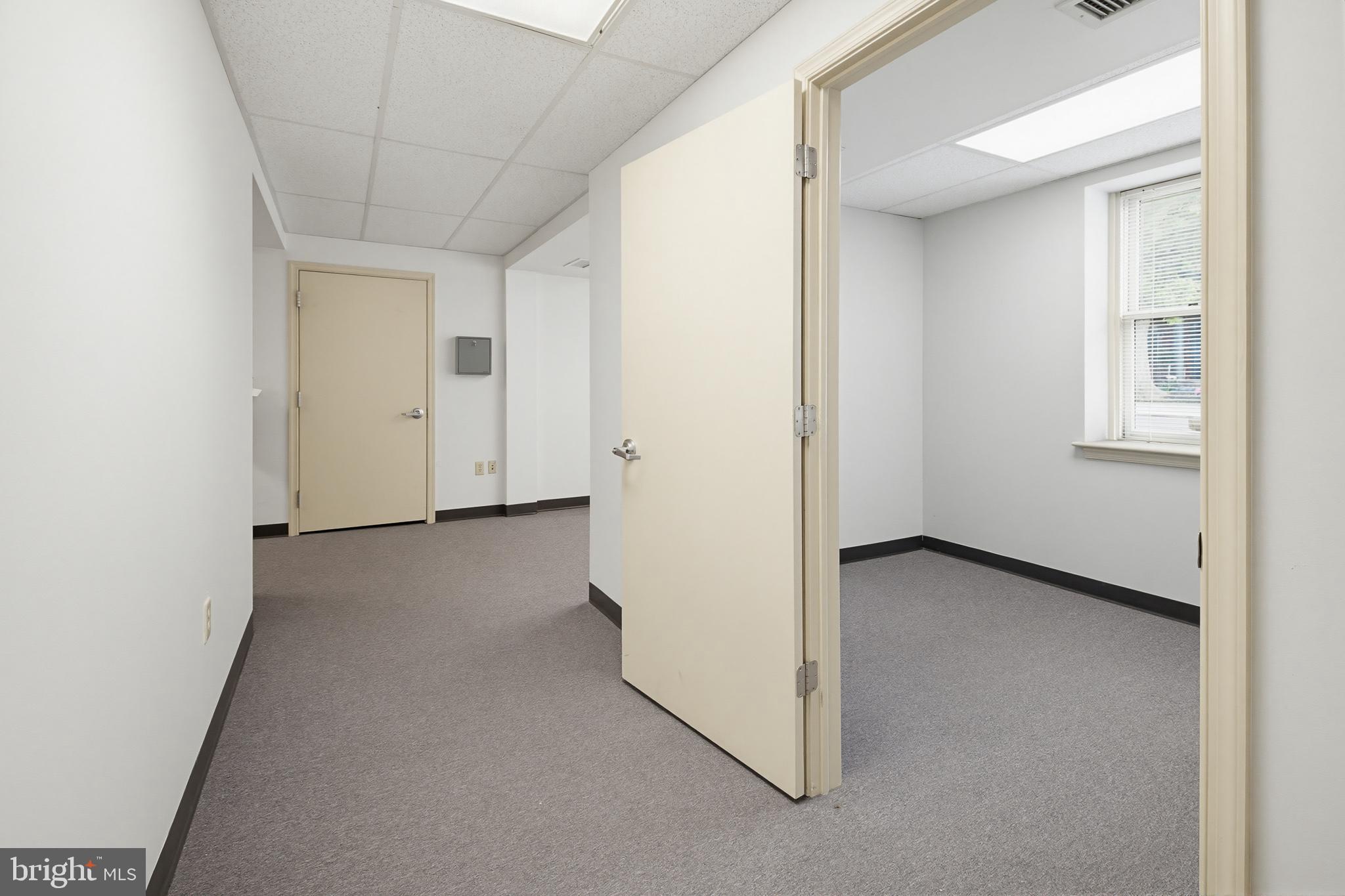 CENTRAL BUSINESS DISTRICT - Commercial Sale