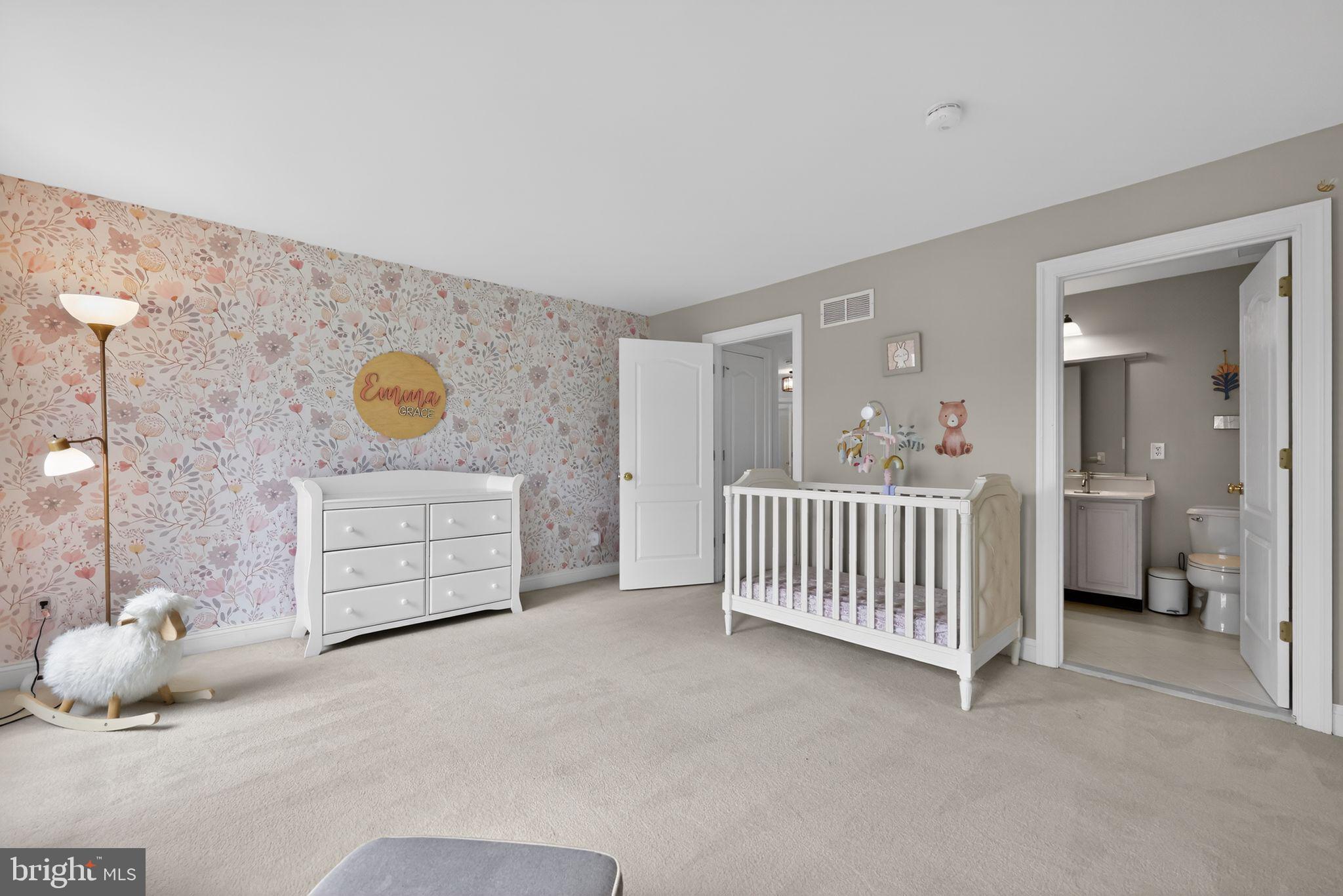 NOTTING HILL CHASE - Residential