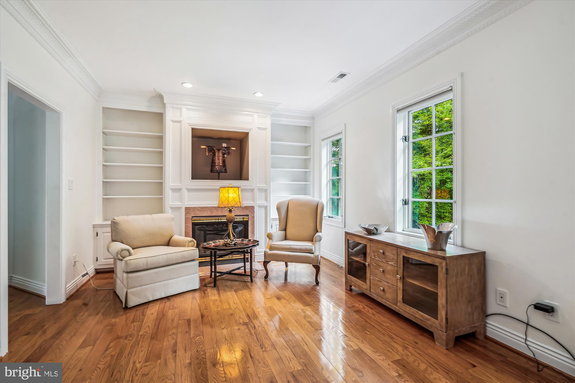 CHEQUERS - Residential