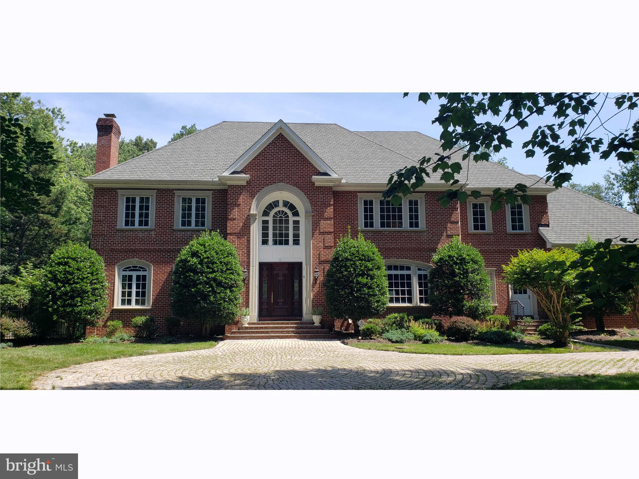CHEQUERS - Residential