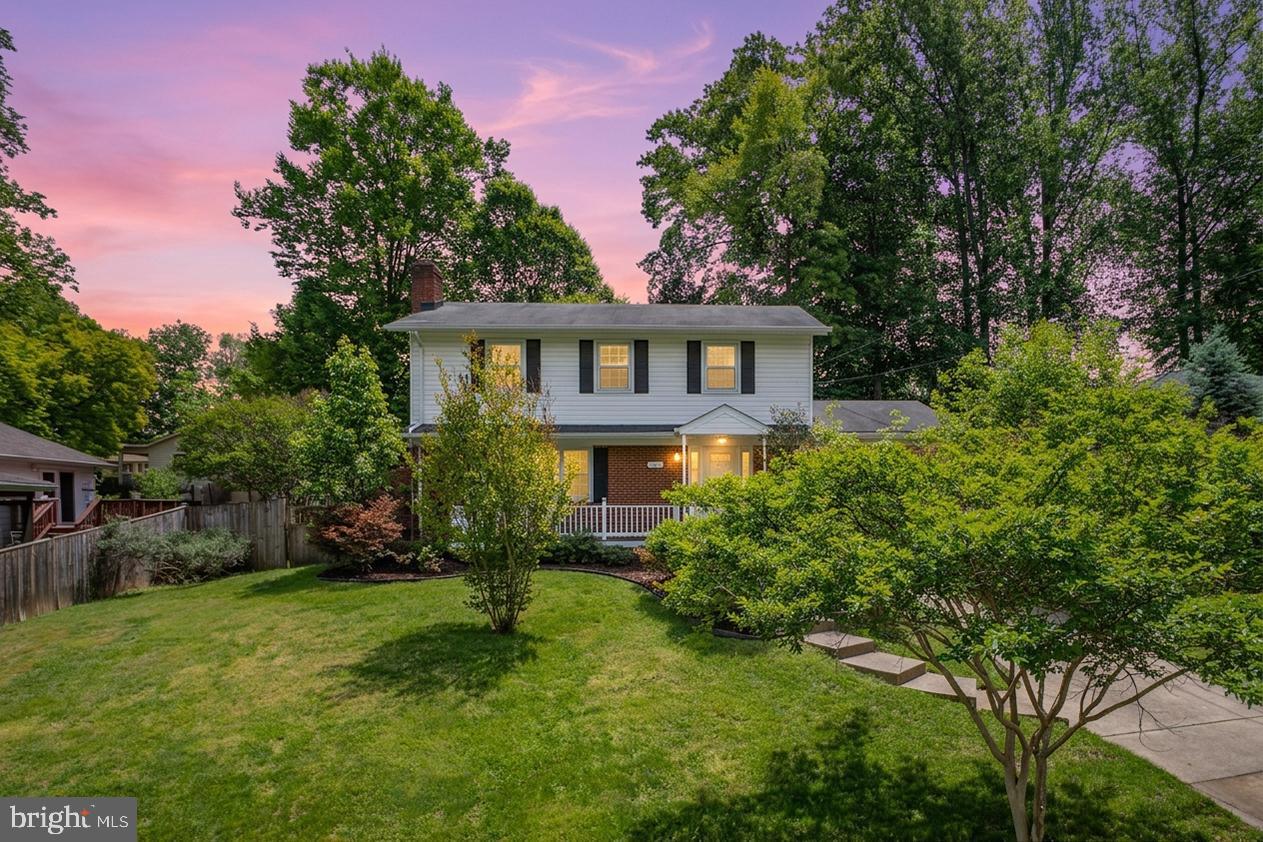 BEL PRE WOODS - Residential