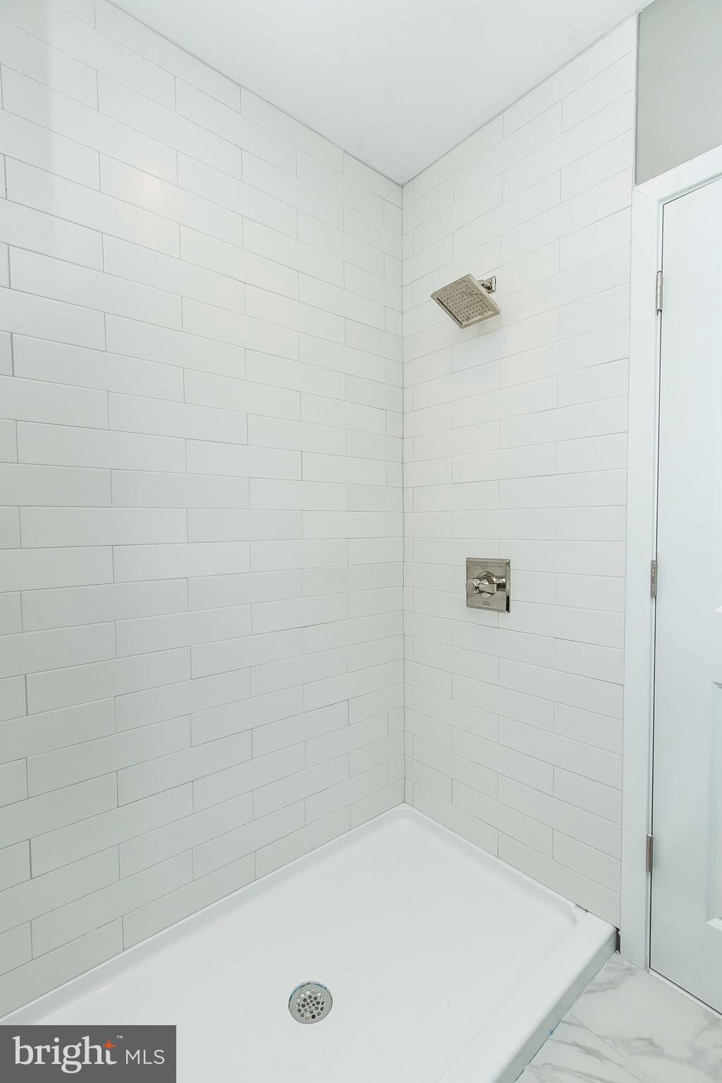 HIGHLANDTOWN - Residential Lease