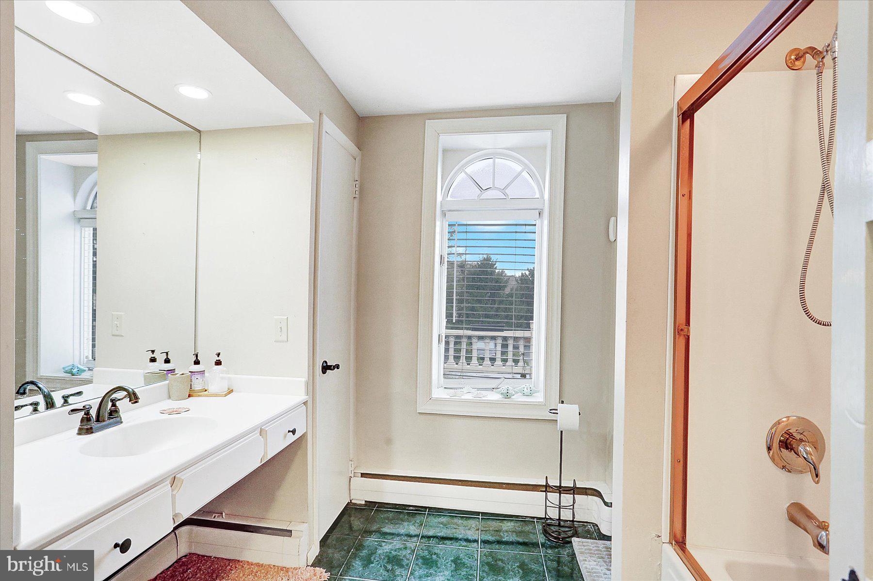 WHITNEY RIDGE - Residential