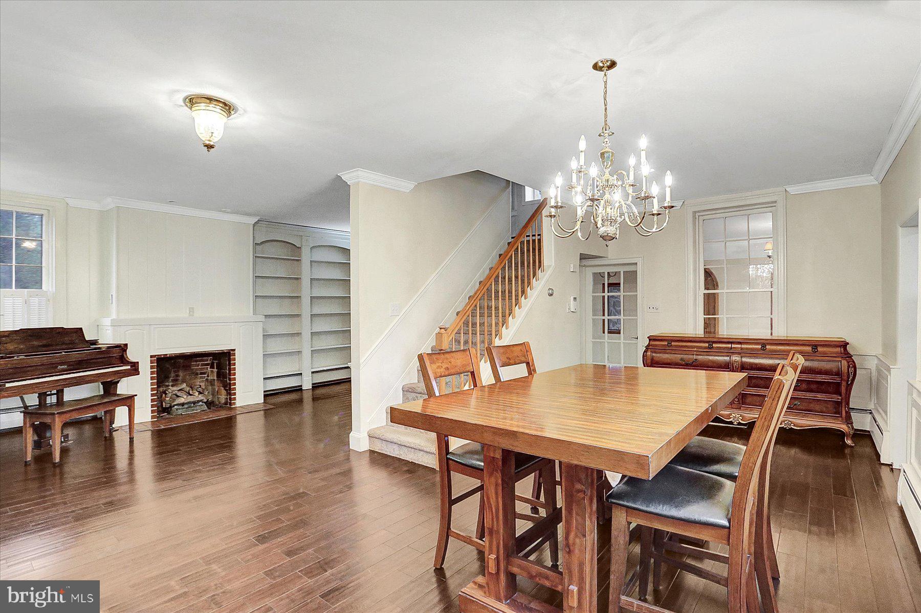 WHITNEY RIDGE - Residential
