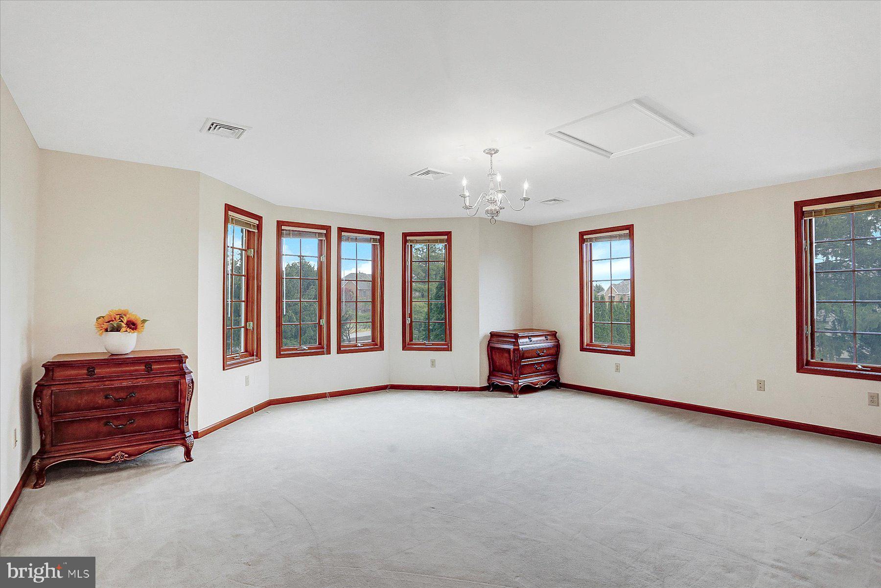 WHITNEY RIDGE - Residential