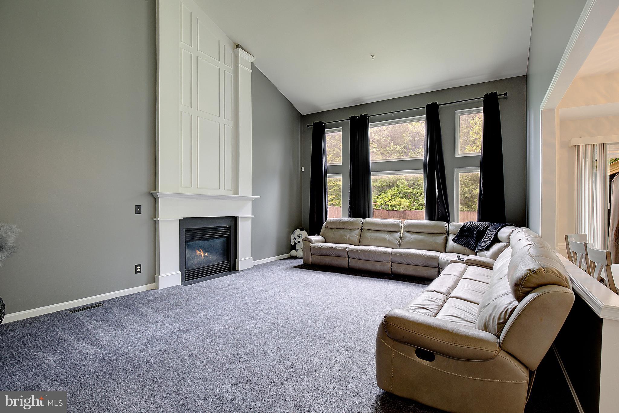 COLLINGTON ESTATES - Residential