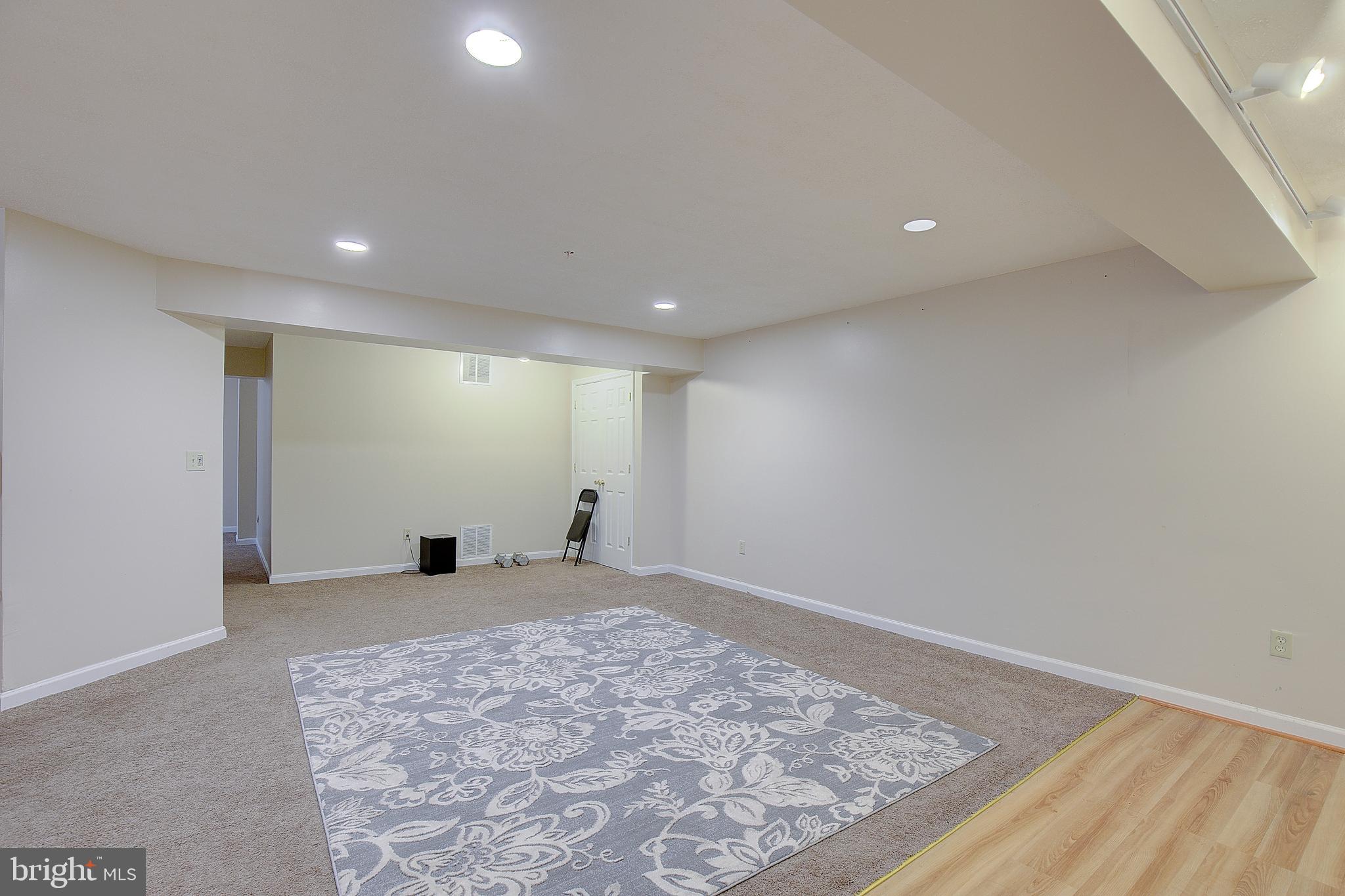 COLLINGTON ESTATES - Residential