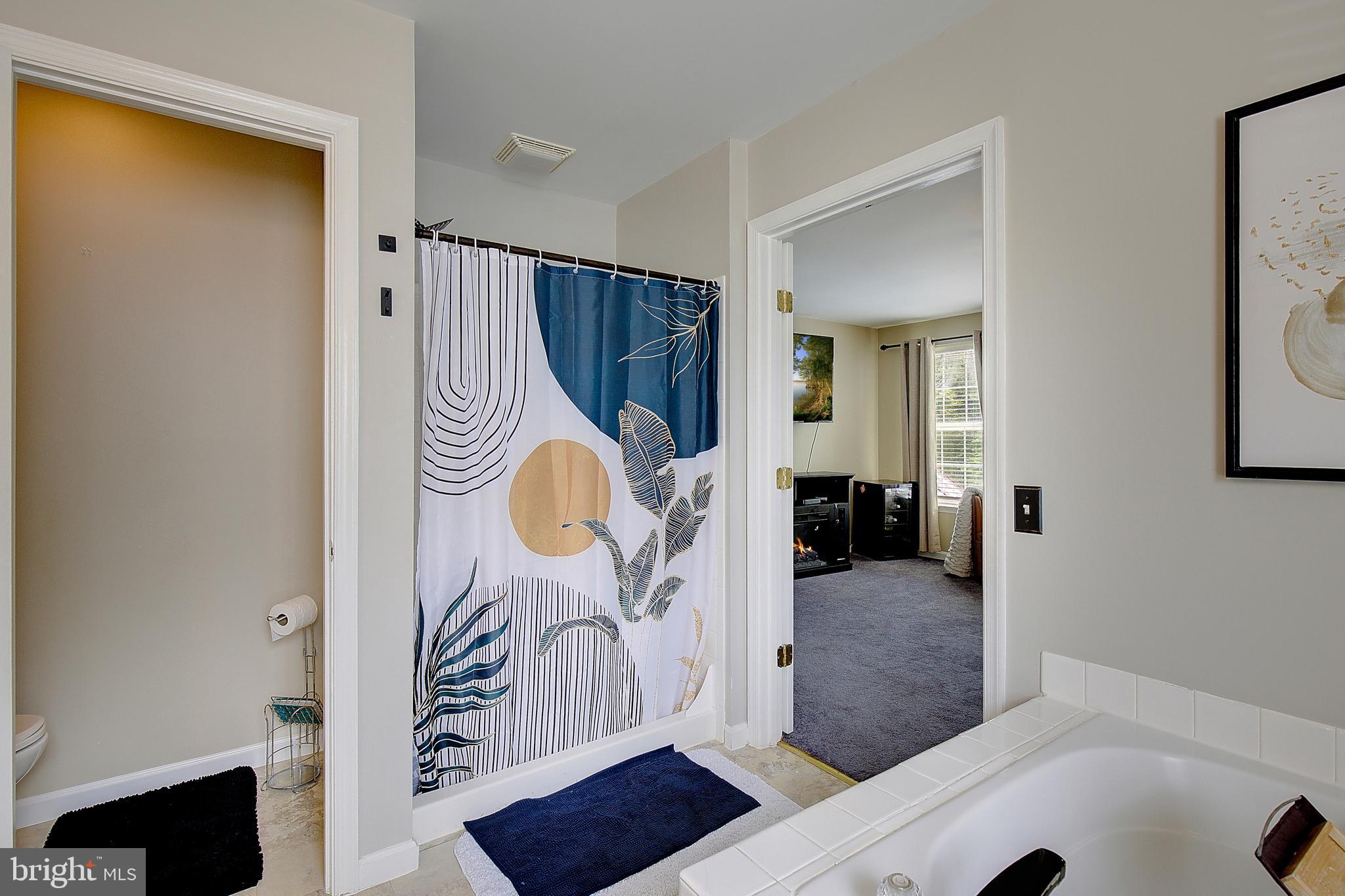 COLLINGTON ESTATES - Residential