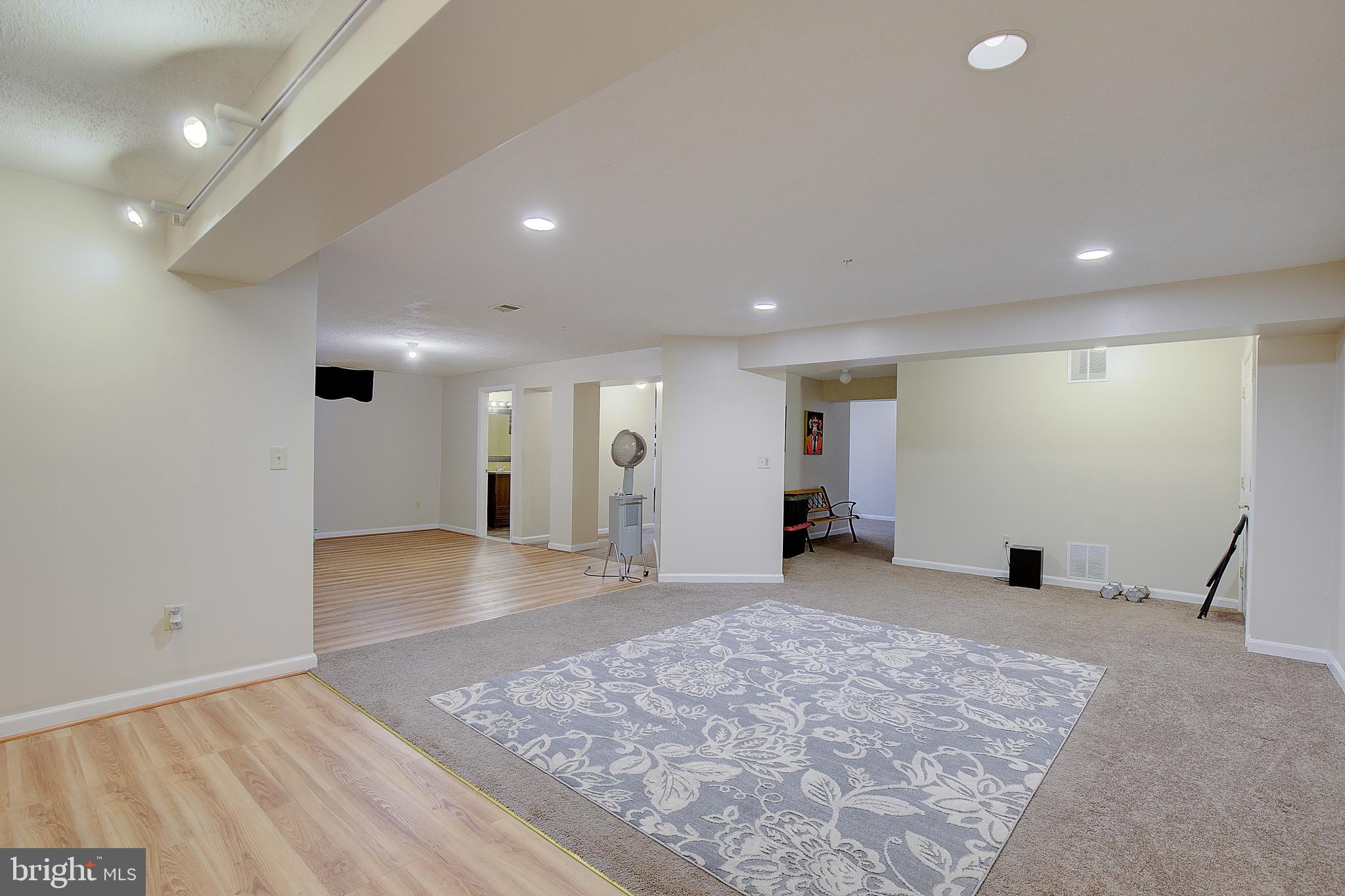 COLLINGTON ESTATES - Residential