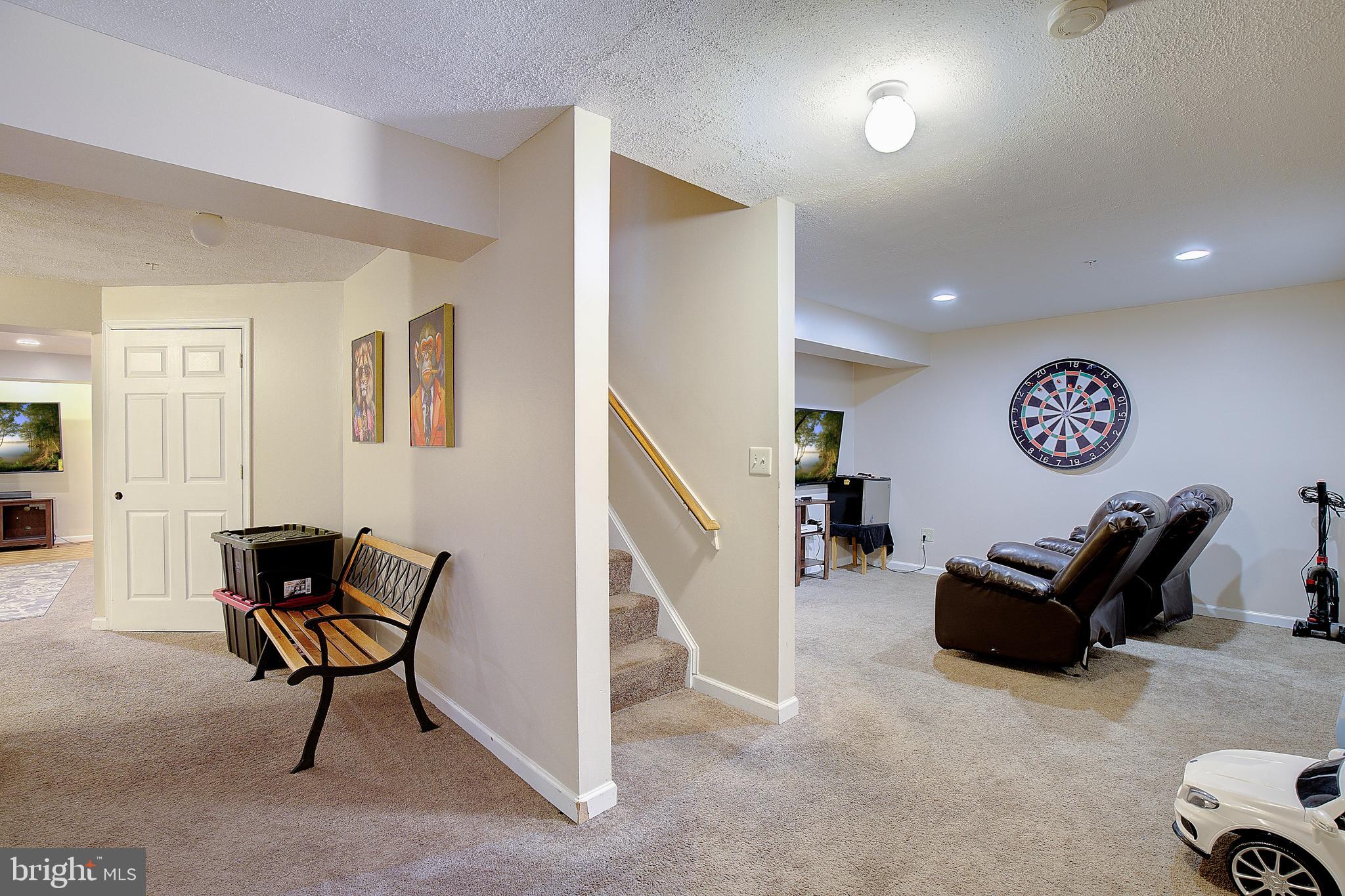 COLLINGTON ESTATES - Residential